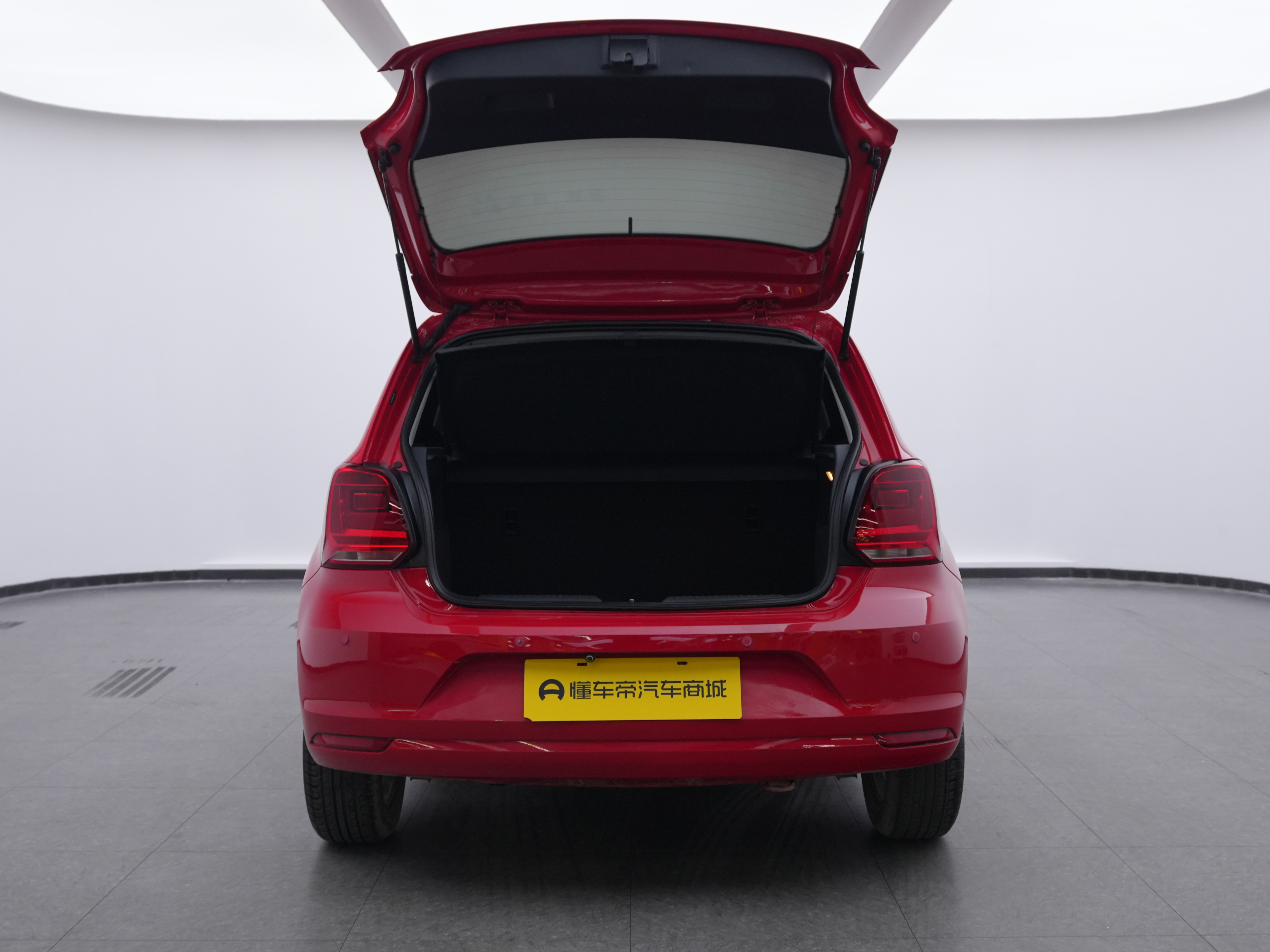 Polo 2017 car image #21