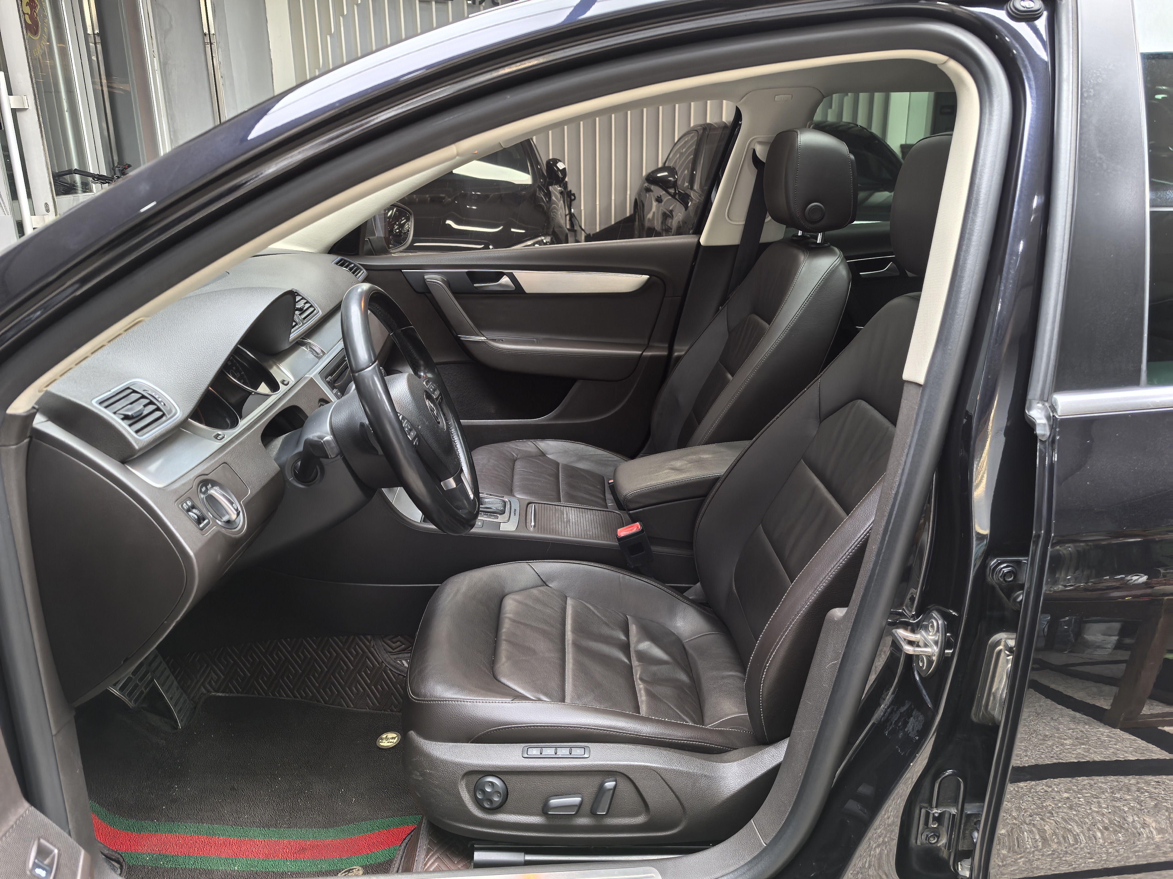 Volkswagen Magotan (Imported) 2013 #21 Volkswagen Magotan (Imported) 2013 car image #21