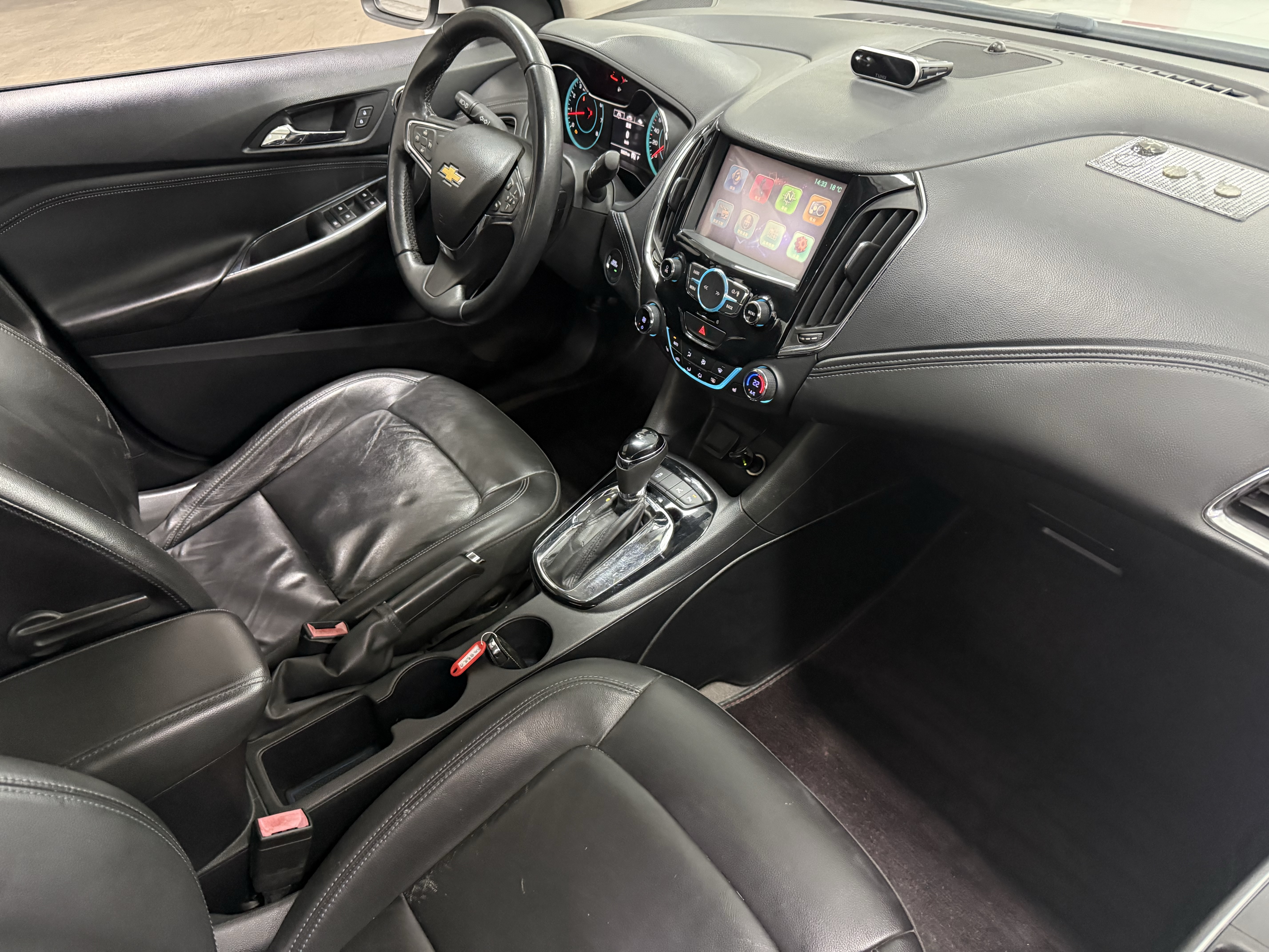 Chevrolet Cruze 2015 immagine di auto #21