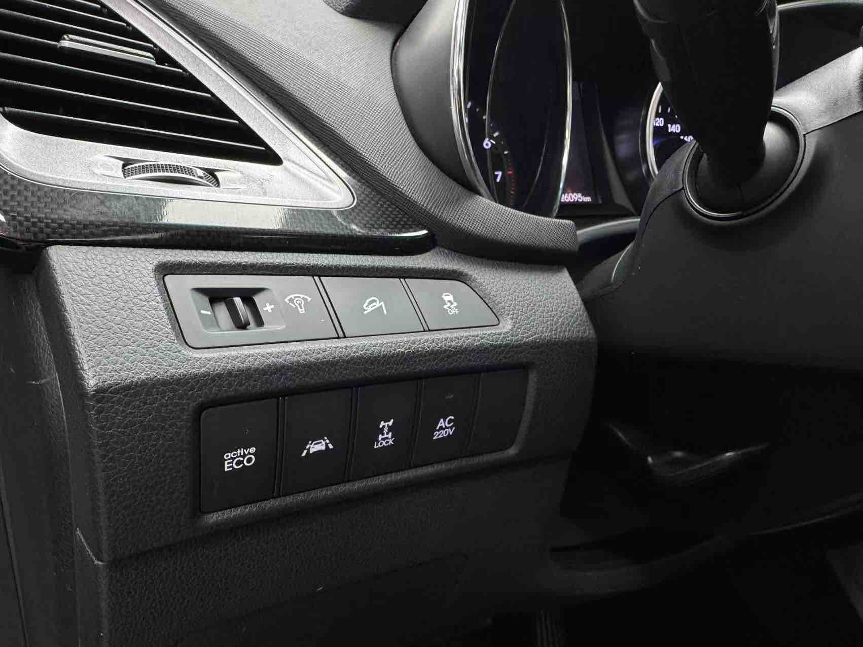 Hyundai Santa Fe (Imported) 2013 car image #21