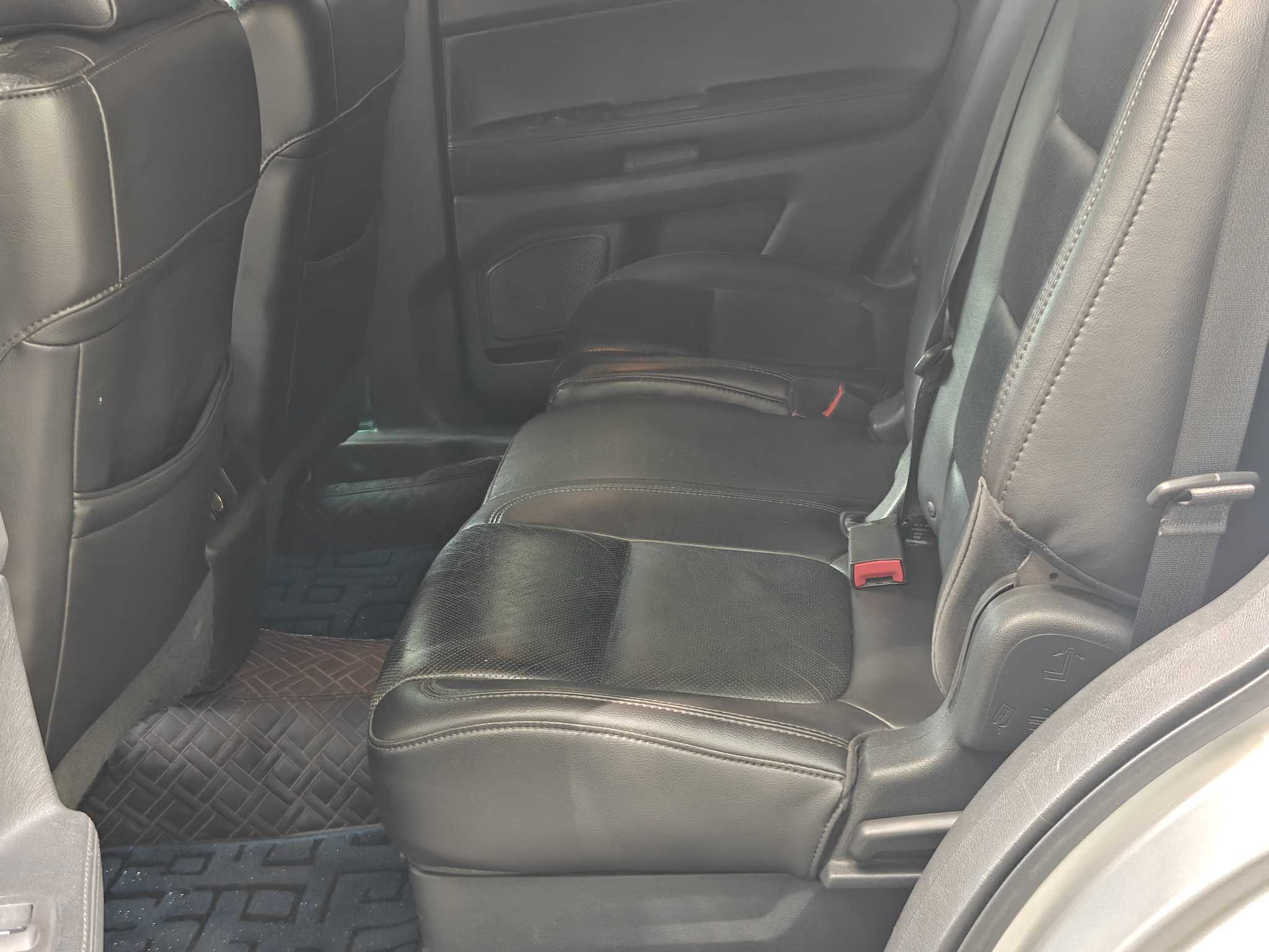 Ford Explorer (Imported) 2013 car image #21