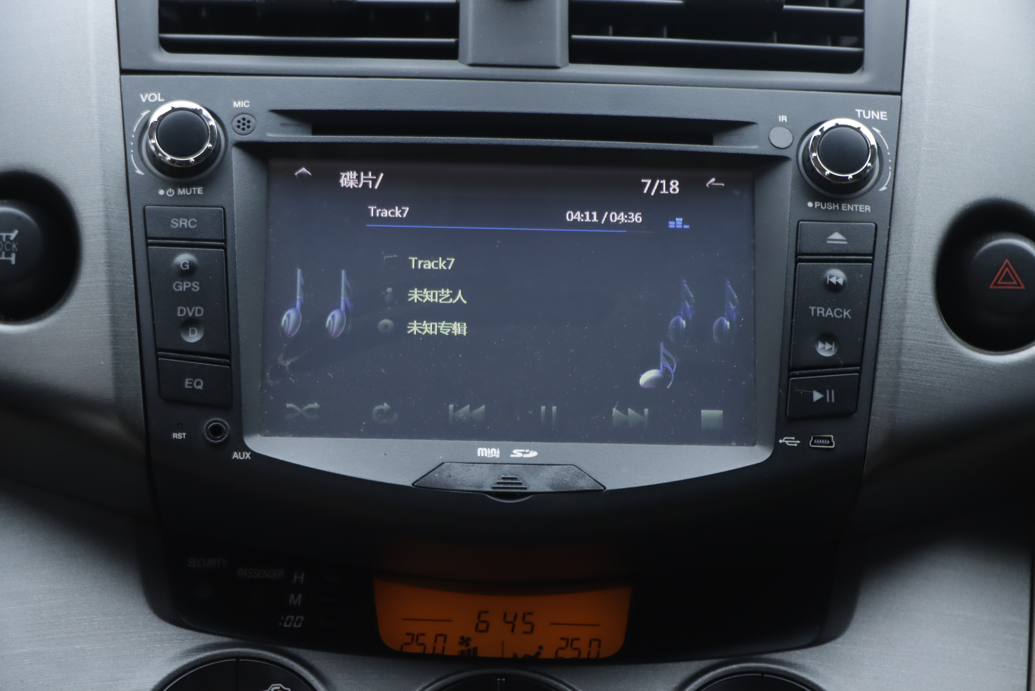 Toyota RAV4 2013 #21 Toyota RAV4 2013 car image #21