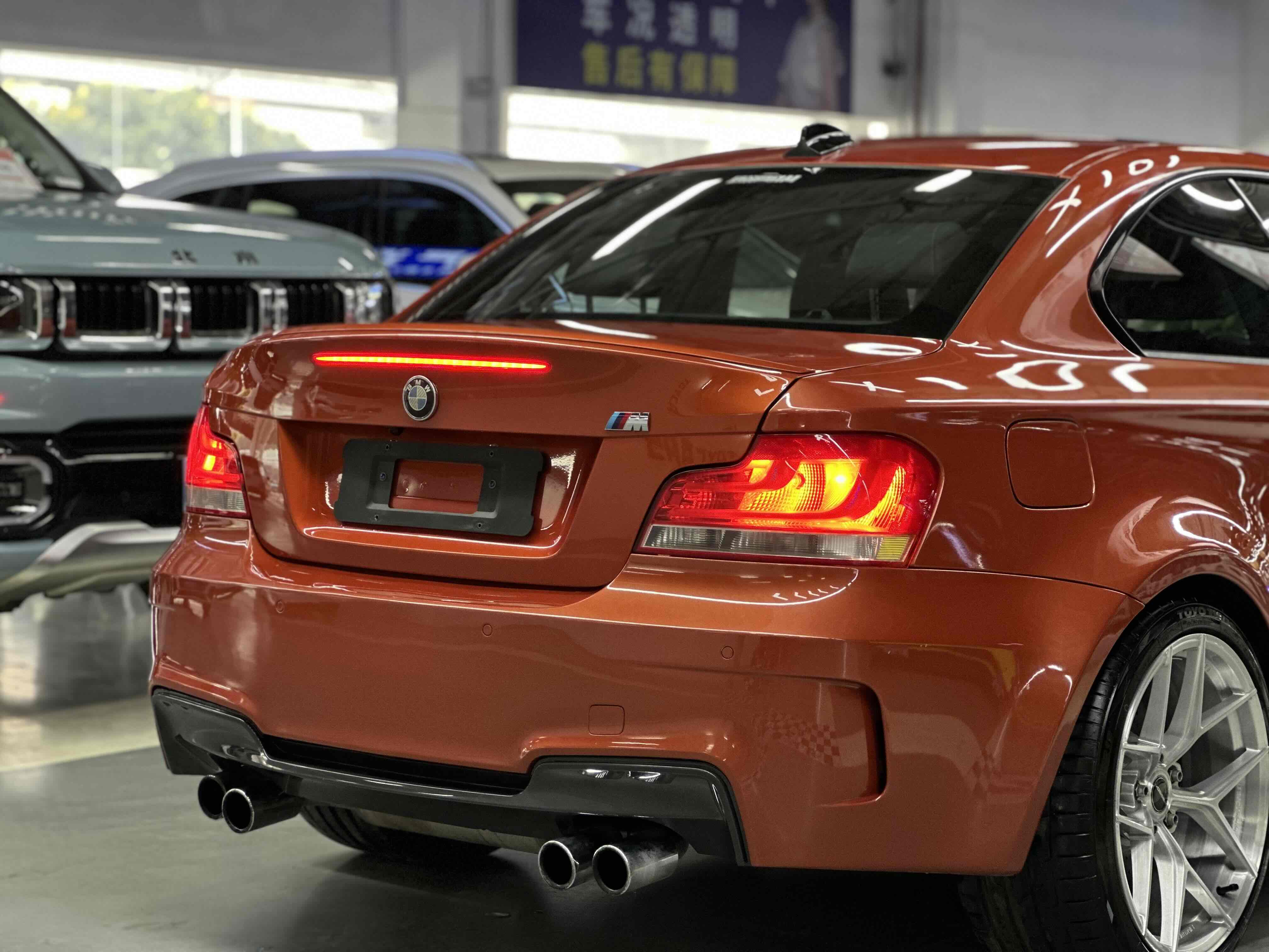 BMW 1 Series M 2013 car image #21