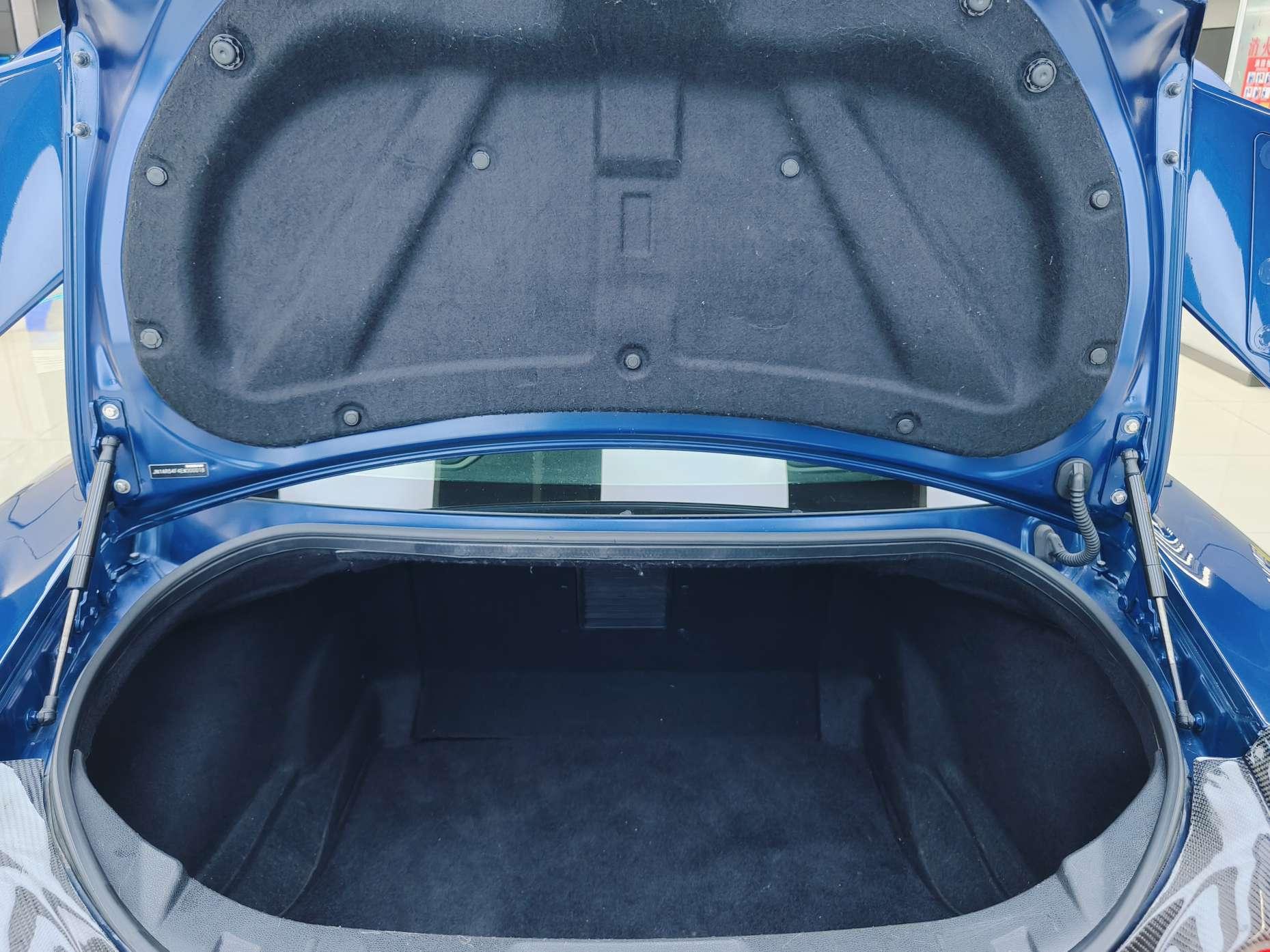 日产 日产GT-R 2013 汽车图片 #21