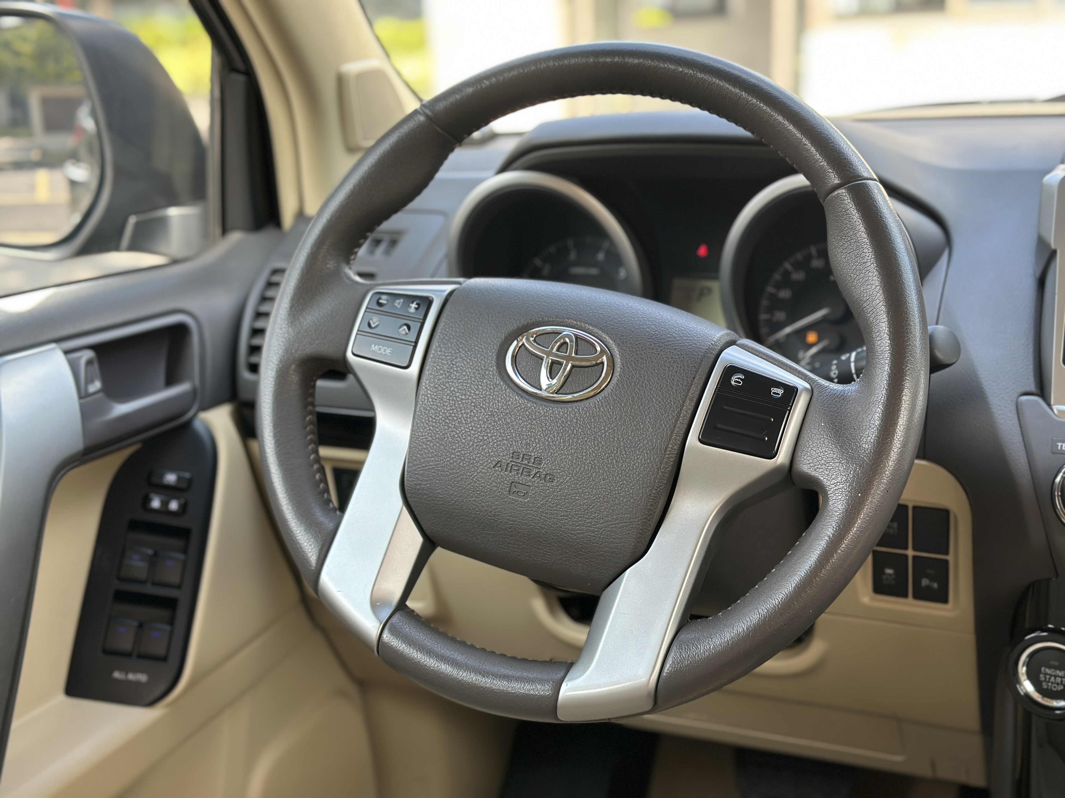 Toyota Prado (Imported) 2015 car image #21