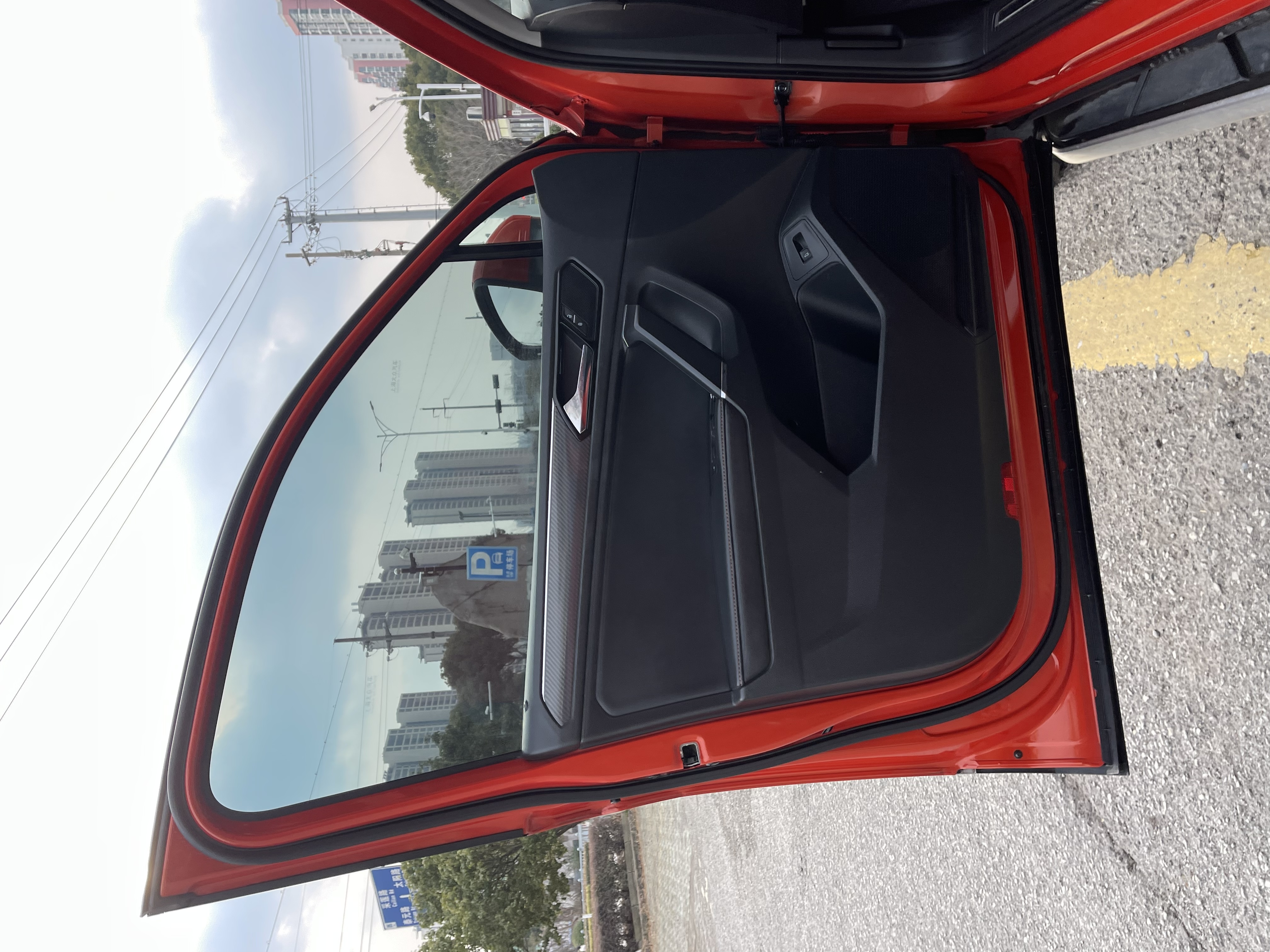 Volkswagen Tiguan L 2017 immagine di auto #21