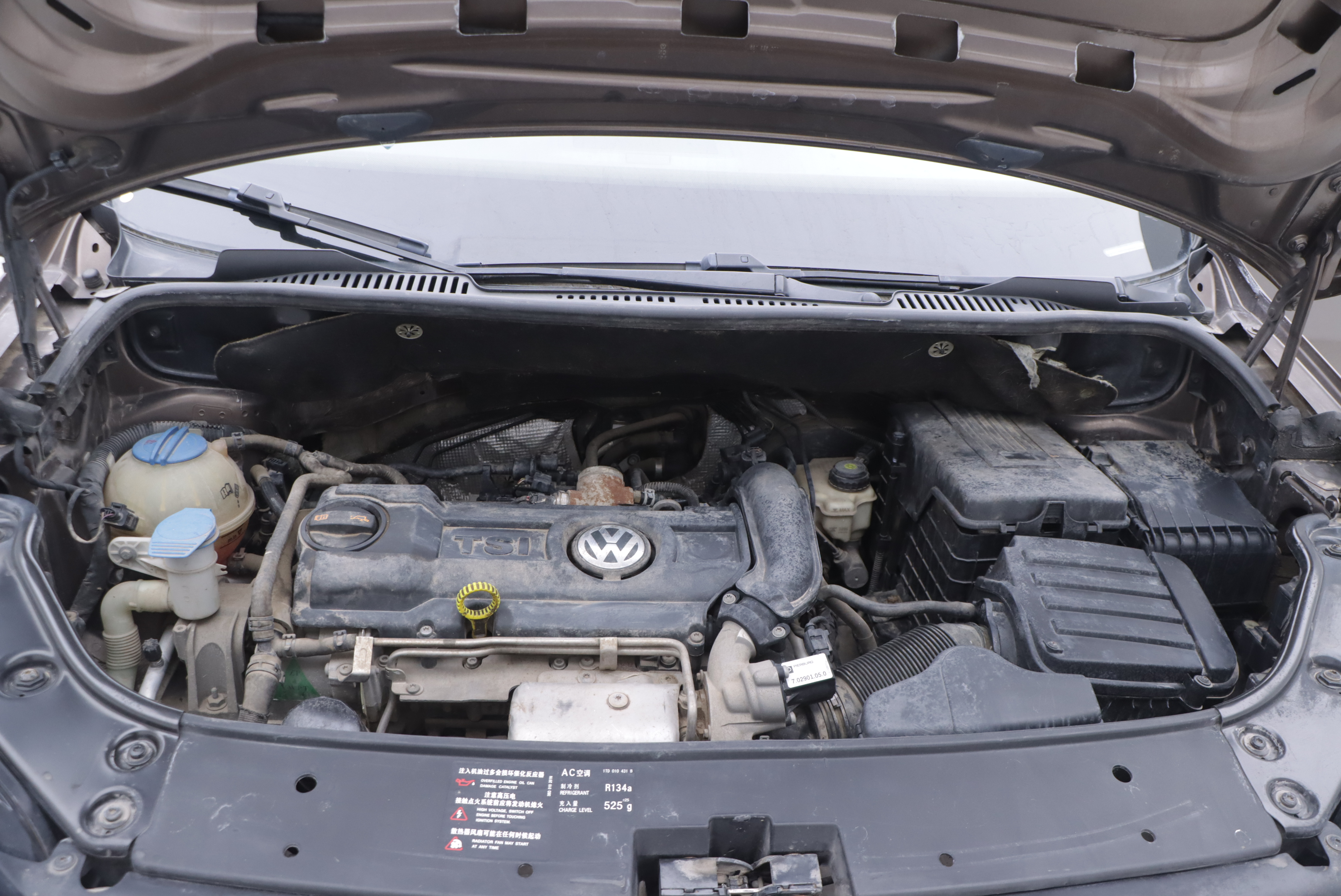 Volkswagen Touran 2013 car image #21