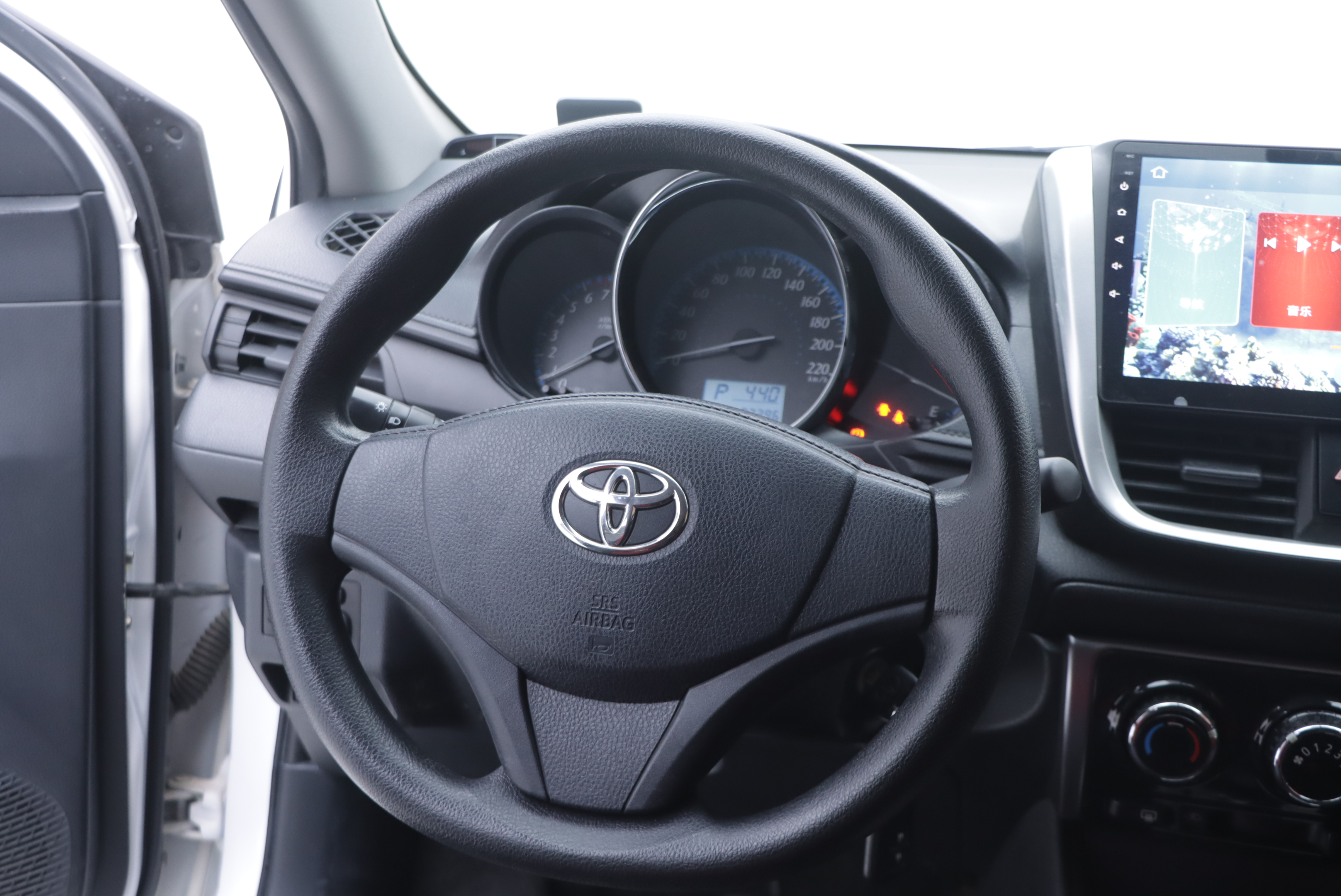 Toyota Yaris L Zhixiang 2017 صورة سيارة #21