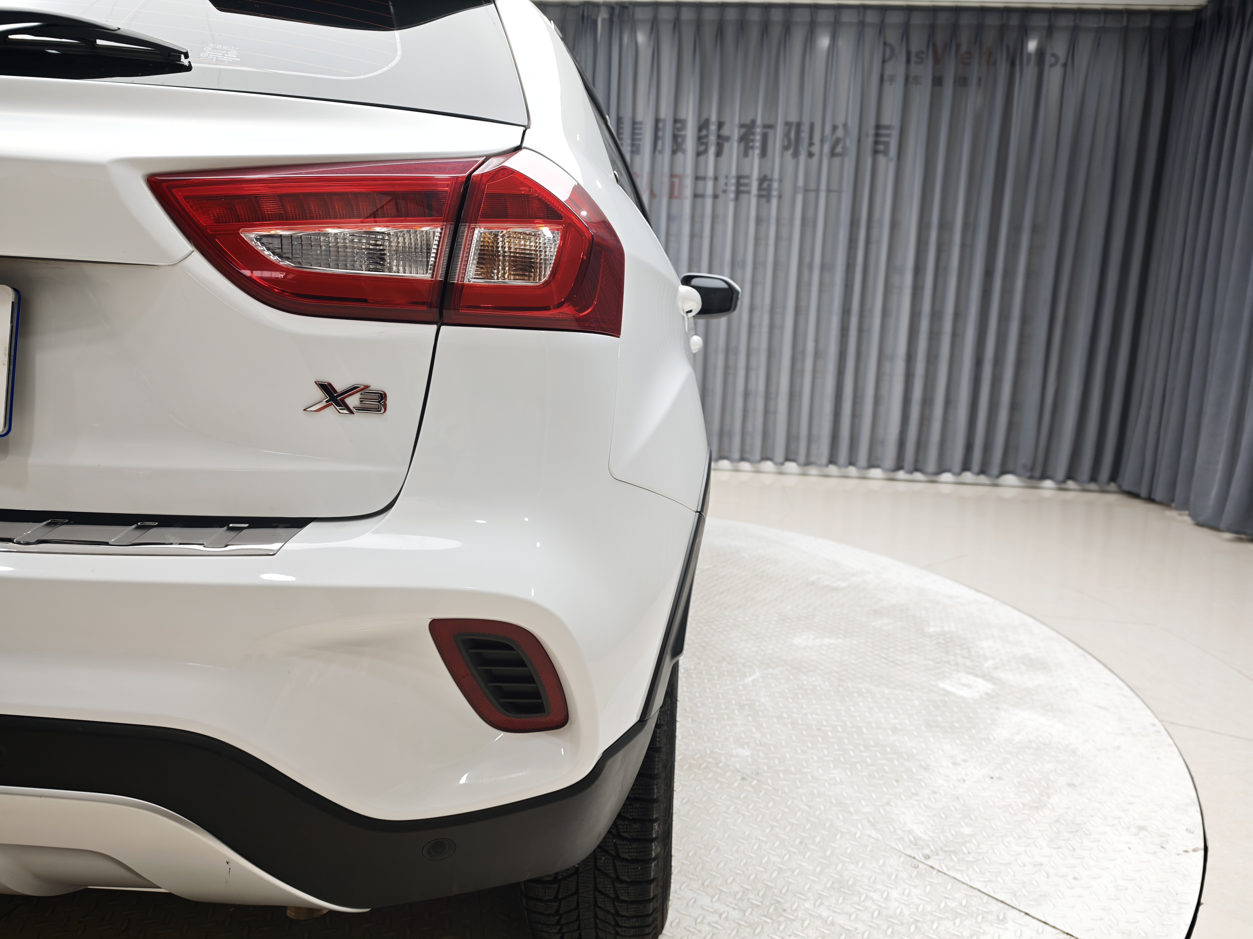 Vision X3 2018 #21 Vision X3 2018 car image #21