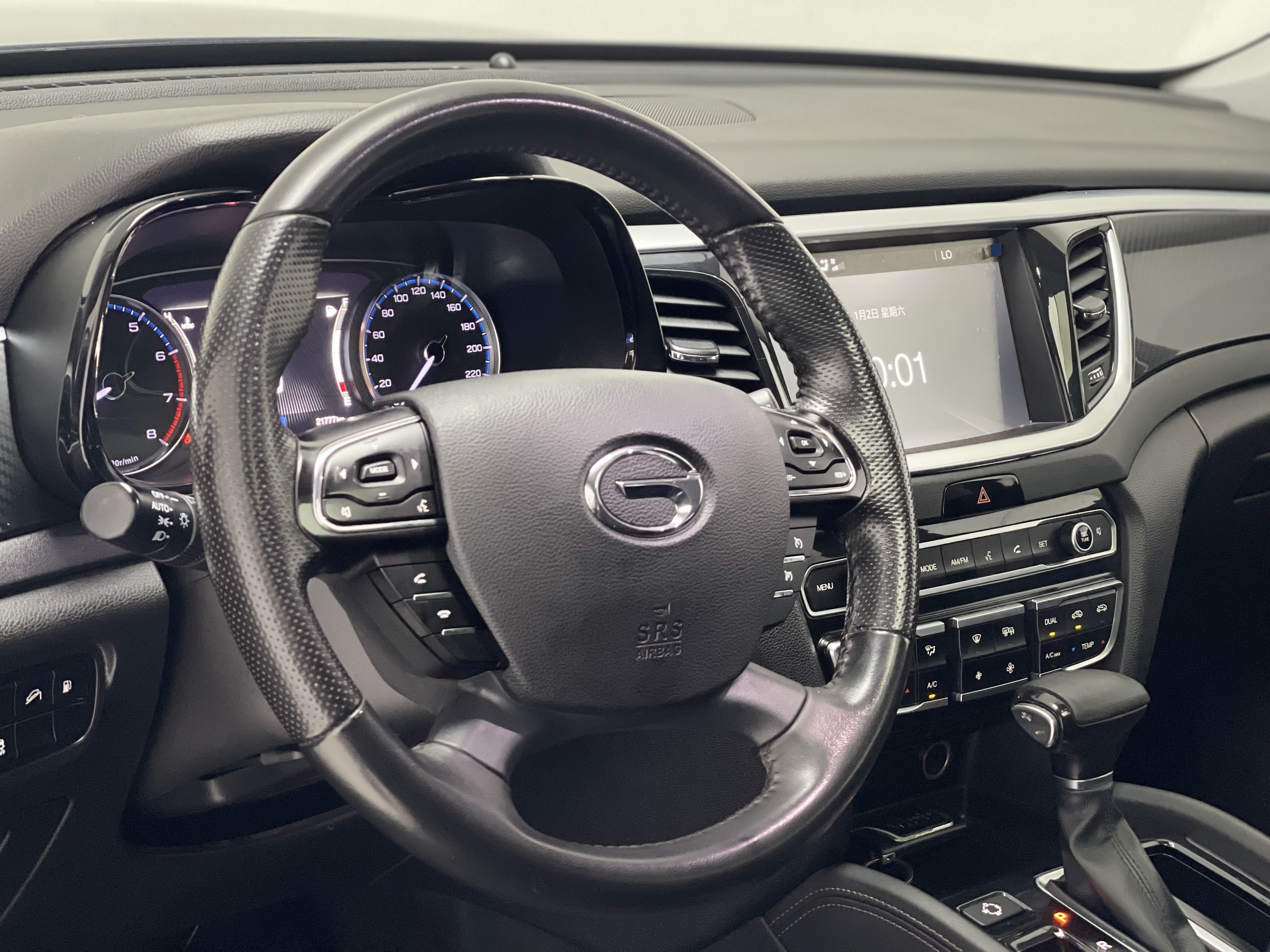 GAC Trumpchi GS7 2018 #21 GAC Trumpchi GS7 2018 car image #21