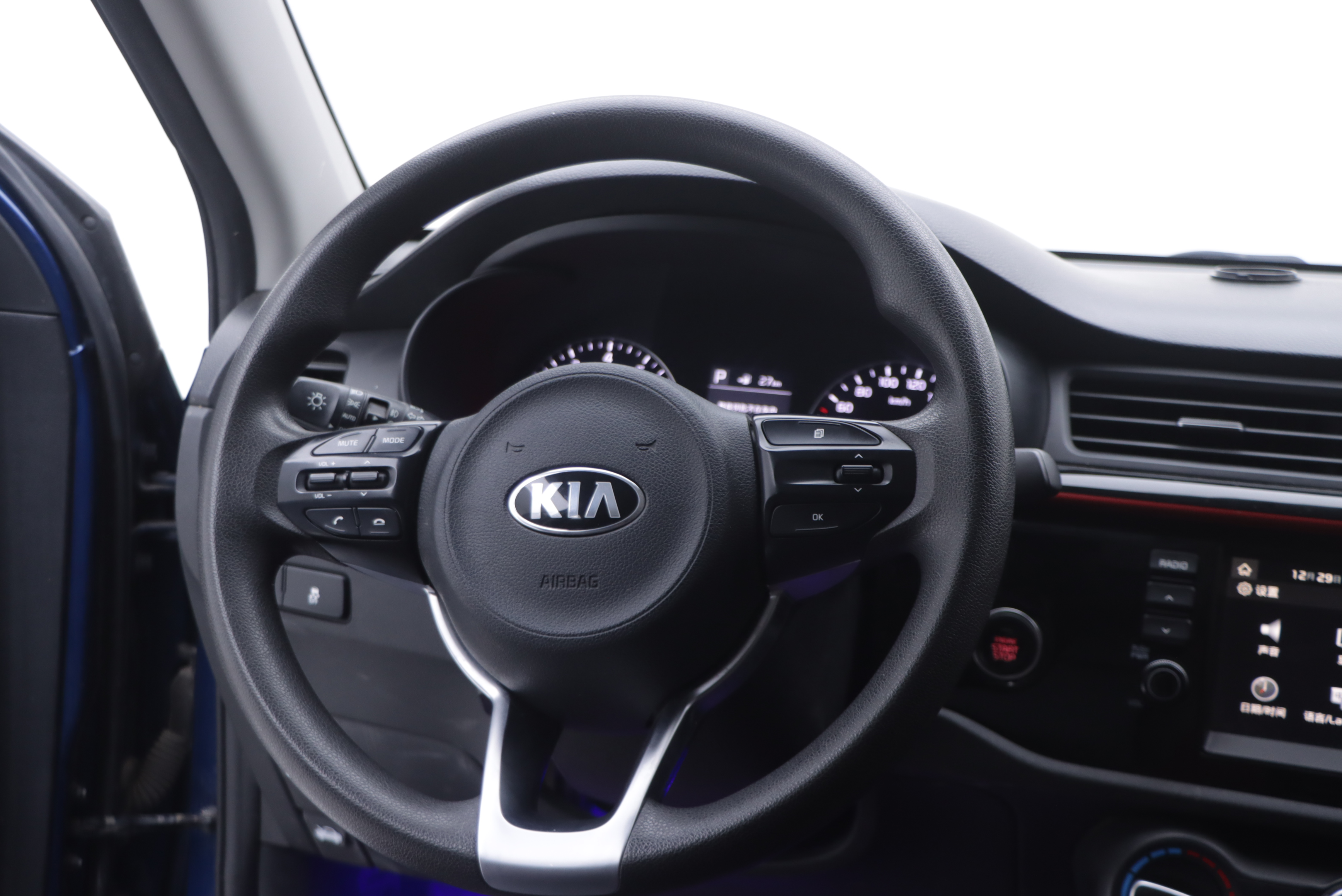 Kia Rio Cross 2018 صورة سيارة #21