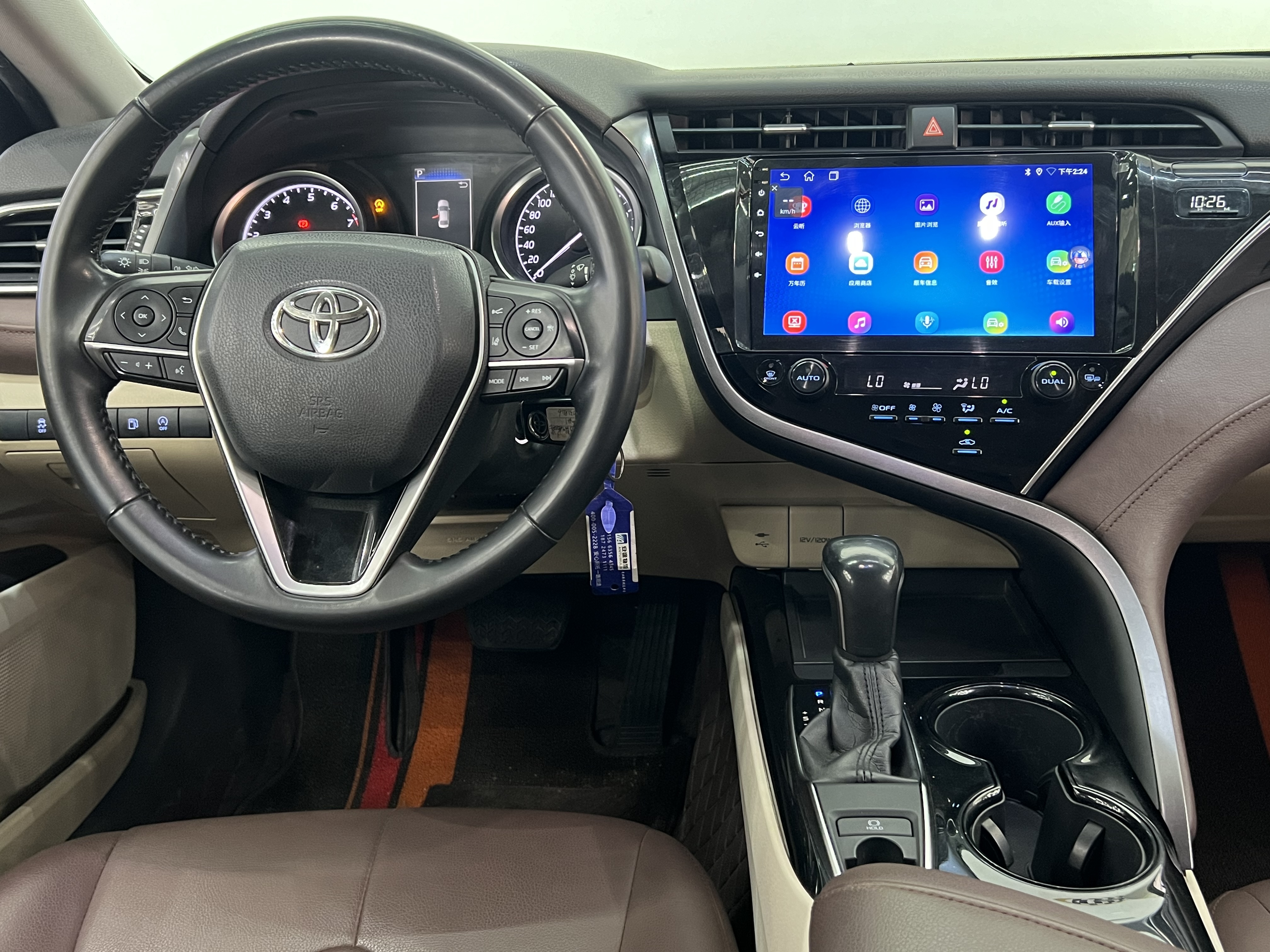 Toyota Camry 2018 #21 Toyota Camry 2018 car image #21