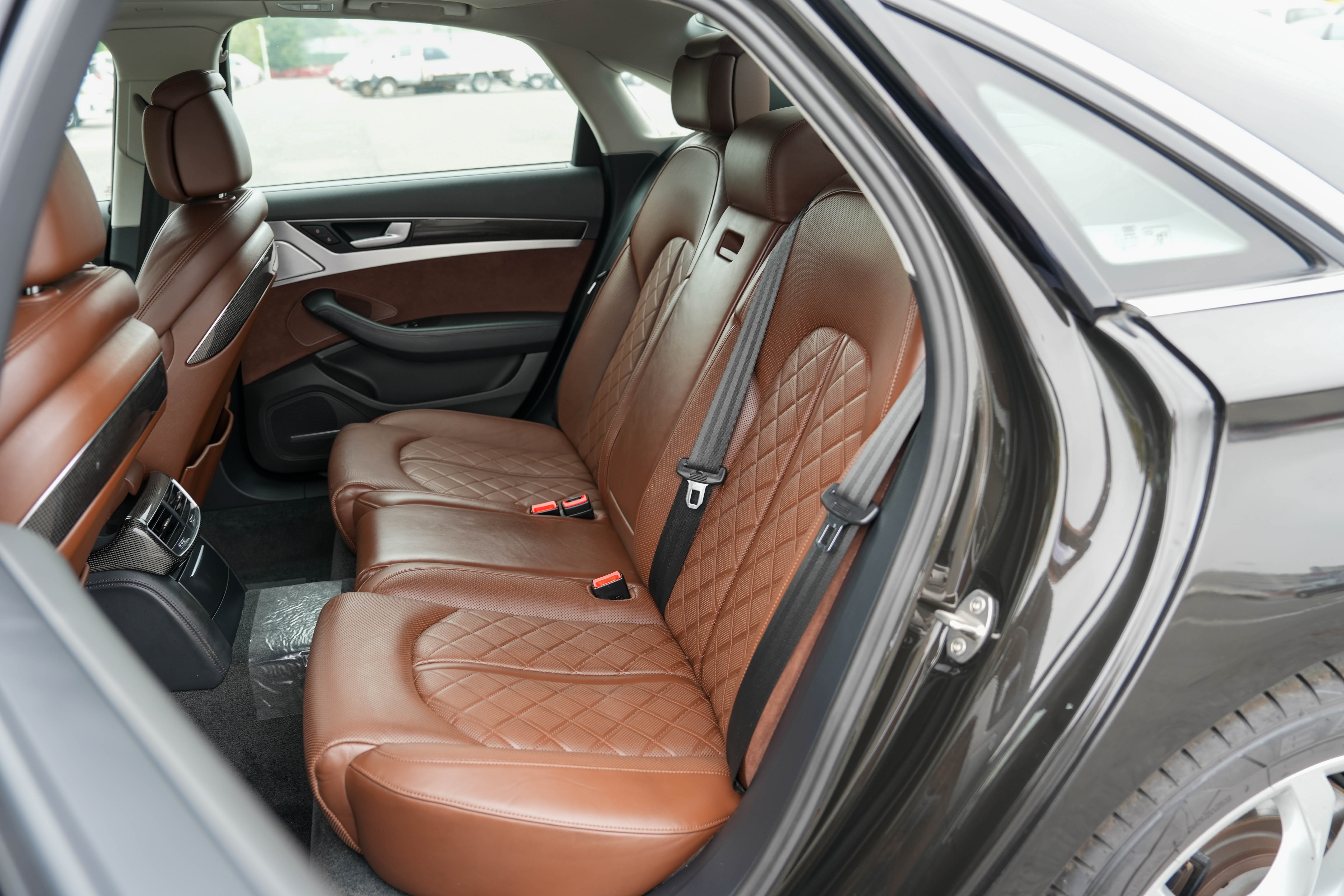 Audi S8 2017 car image #21