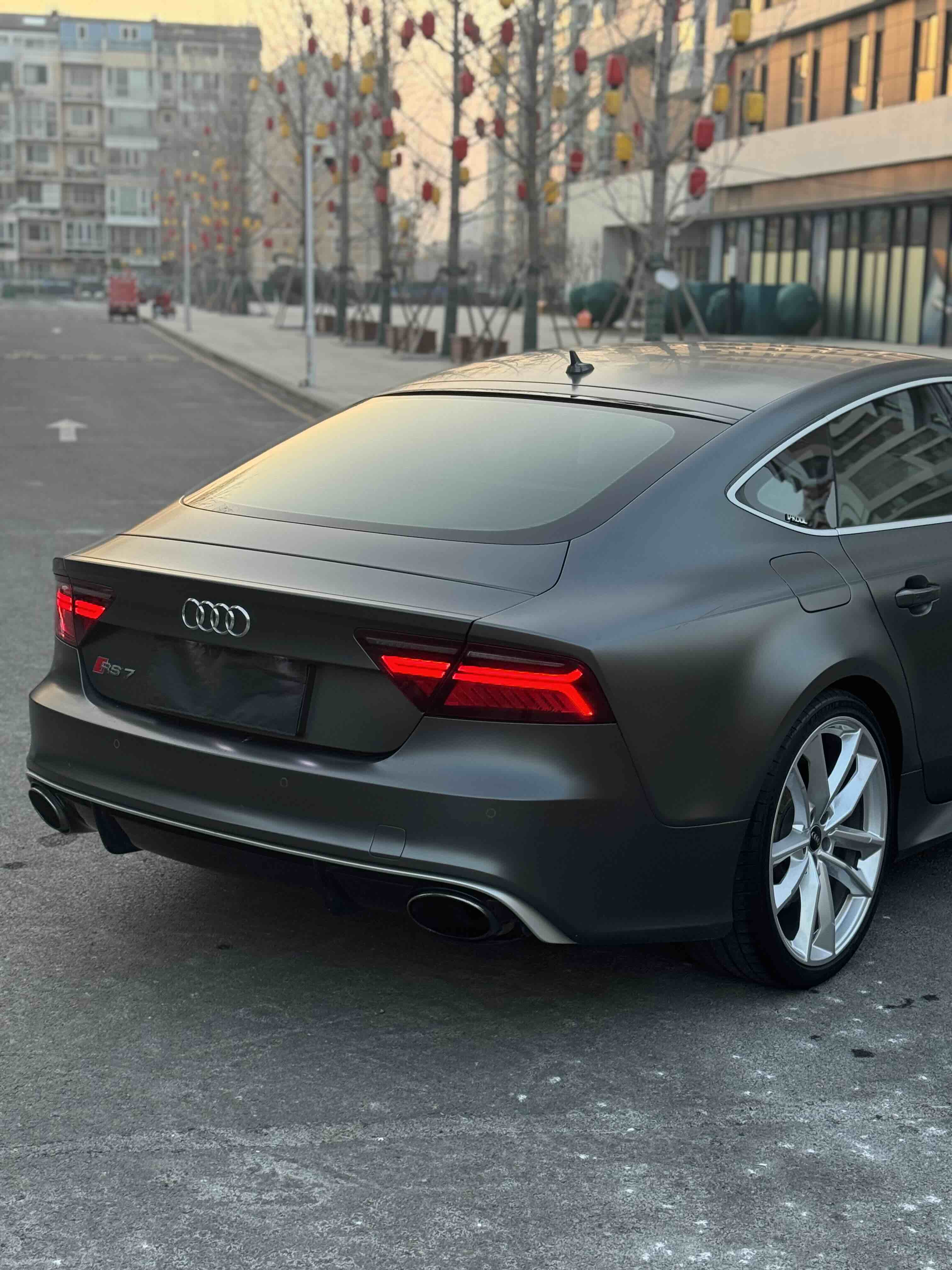 Audi RS 7 2019 car image #21