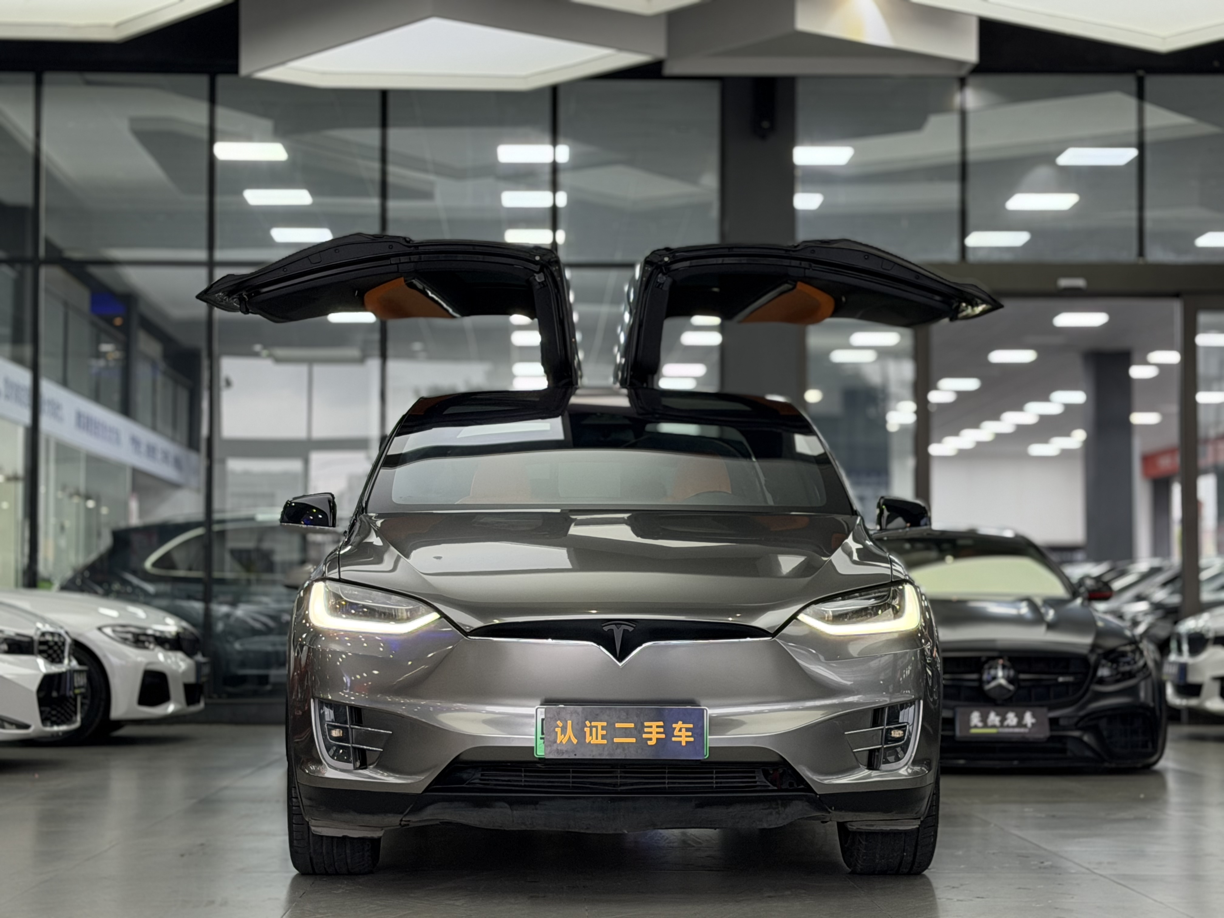 Tesla Model X 2019 #21 Tesla Model X 2019 car image #21
