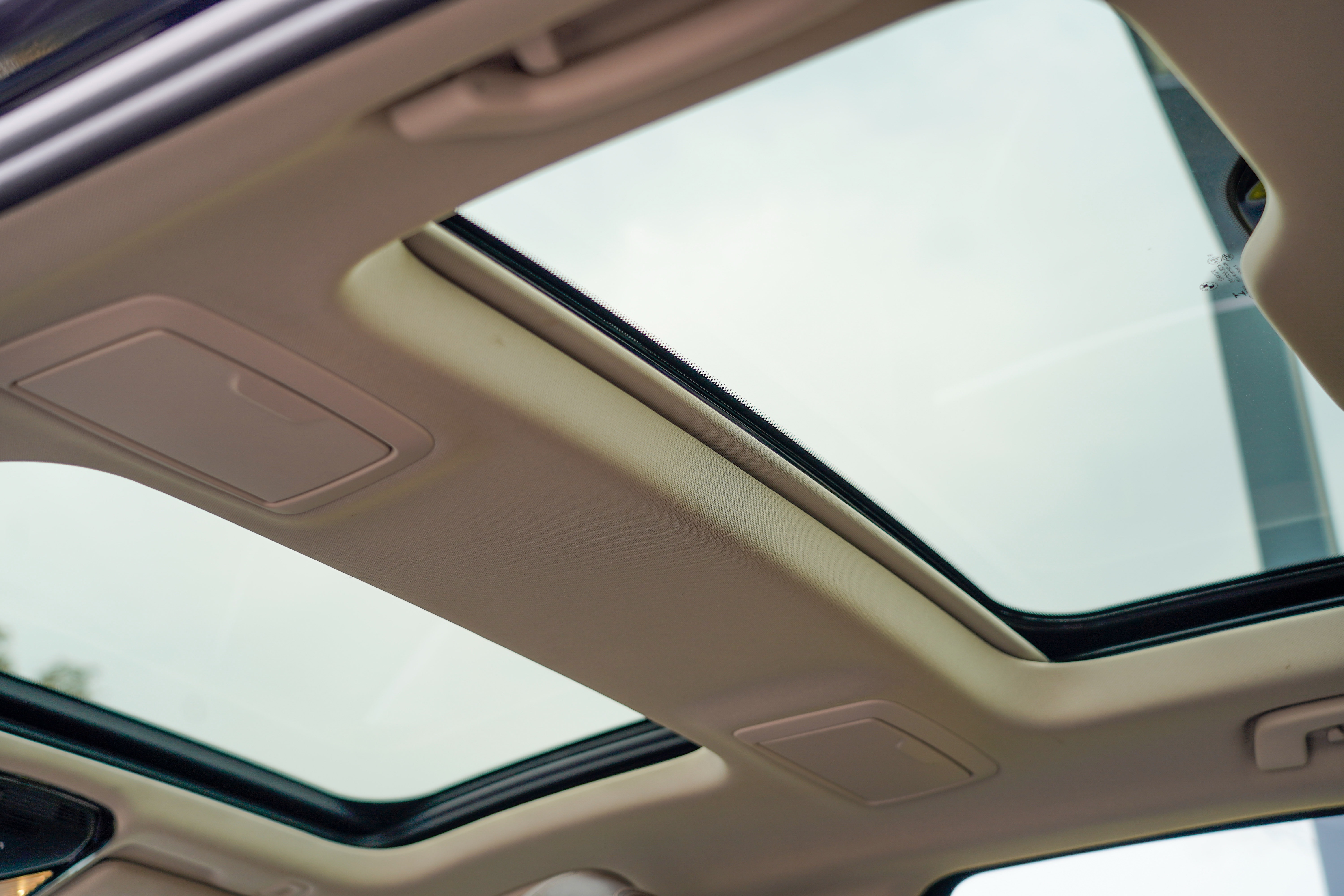 BMW 5 Series New Energy 2018 car image #21