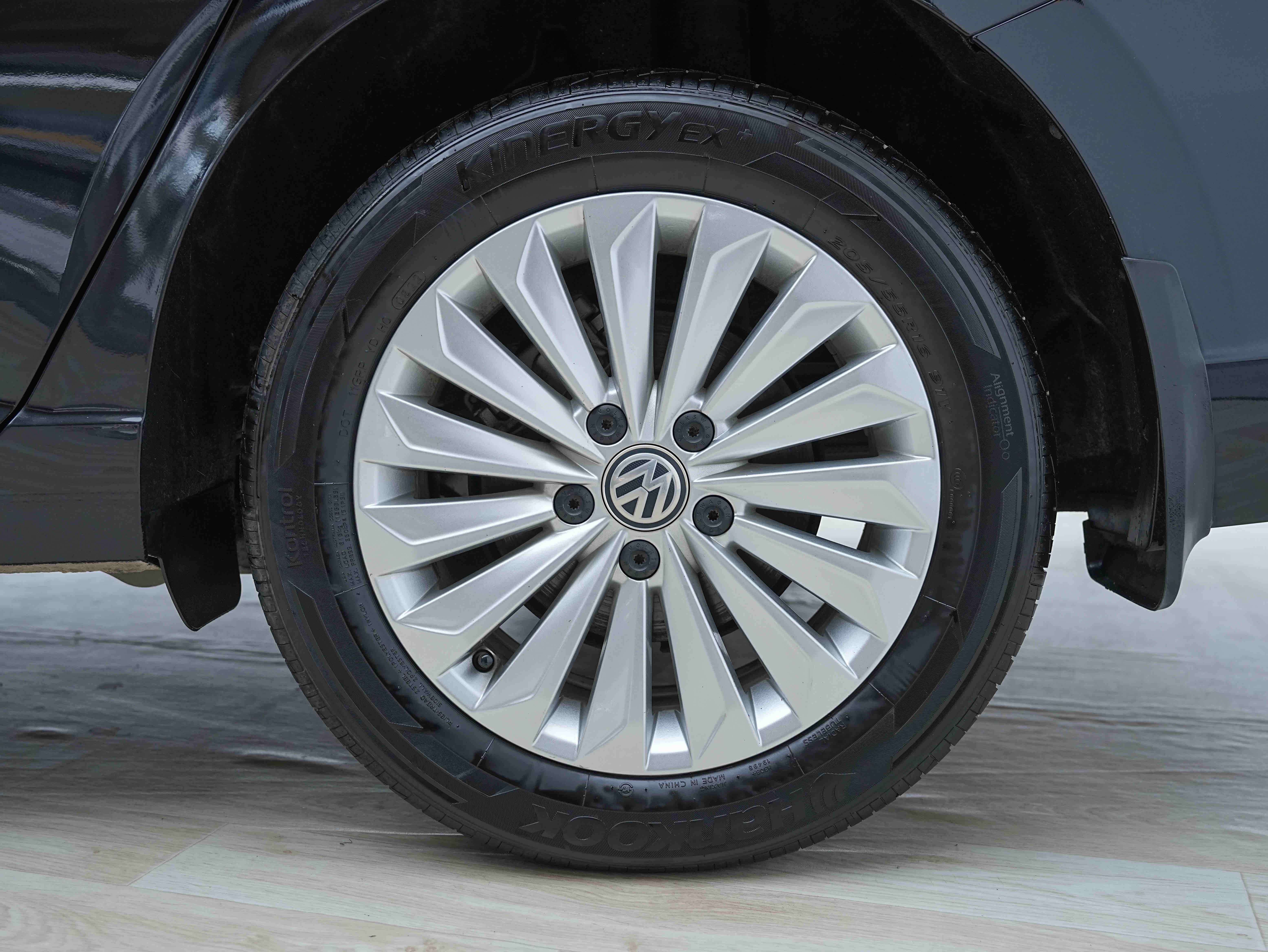 Volkswagen Lavida 2019 #21 Volkswagen Lavida 2019 car image #21
