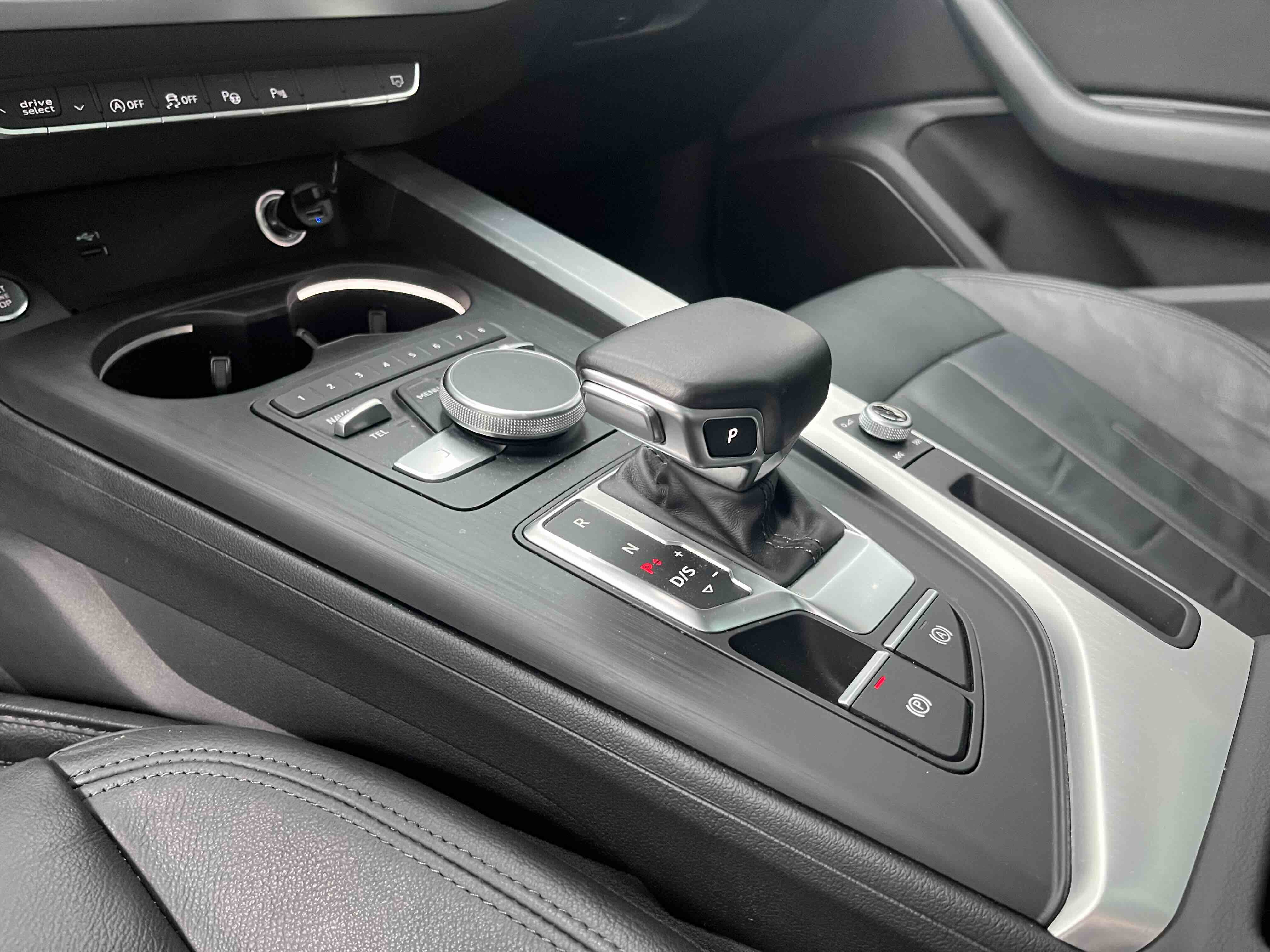 Audi A4L 2019 imagem de carro #21