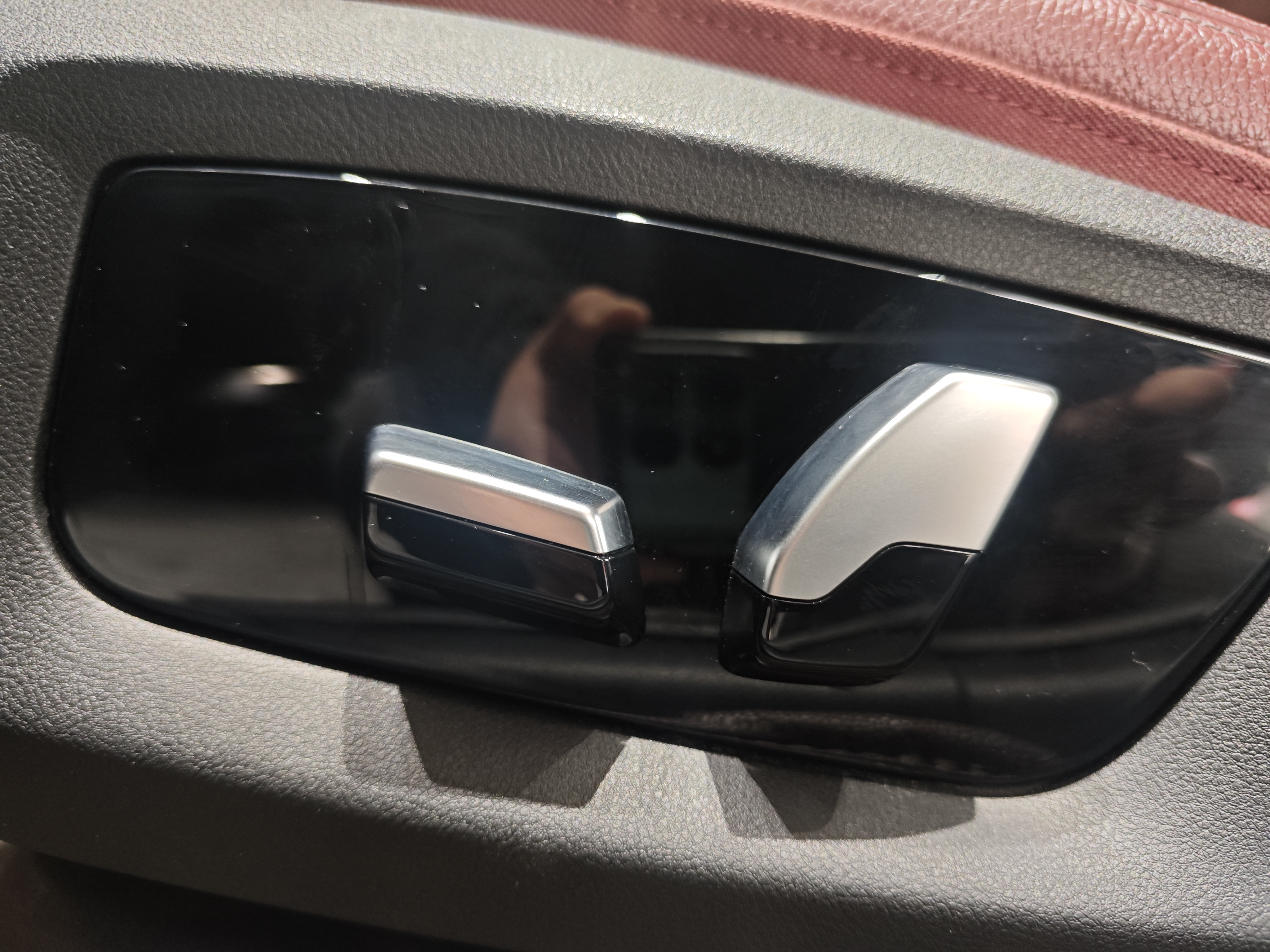 BMW 5 Series 2019 #21 BMW 5 Series 2019 car image #21