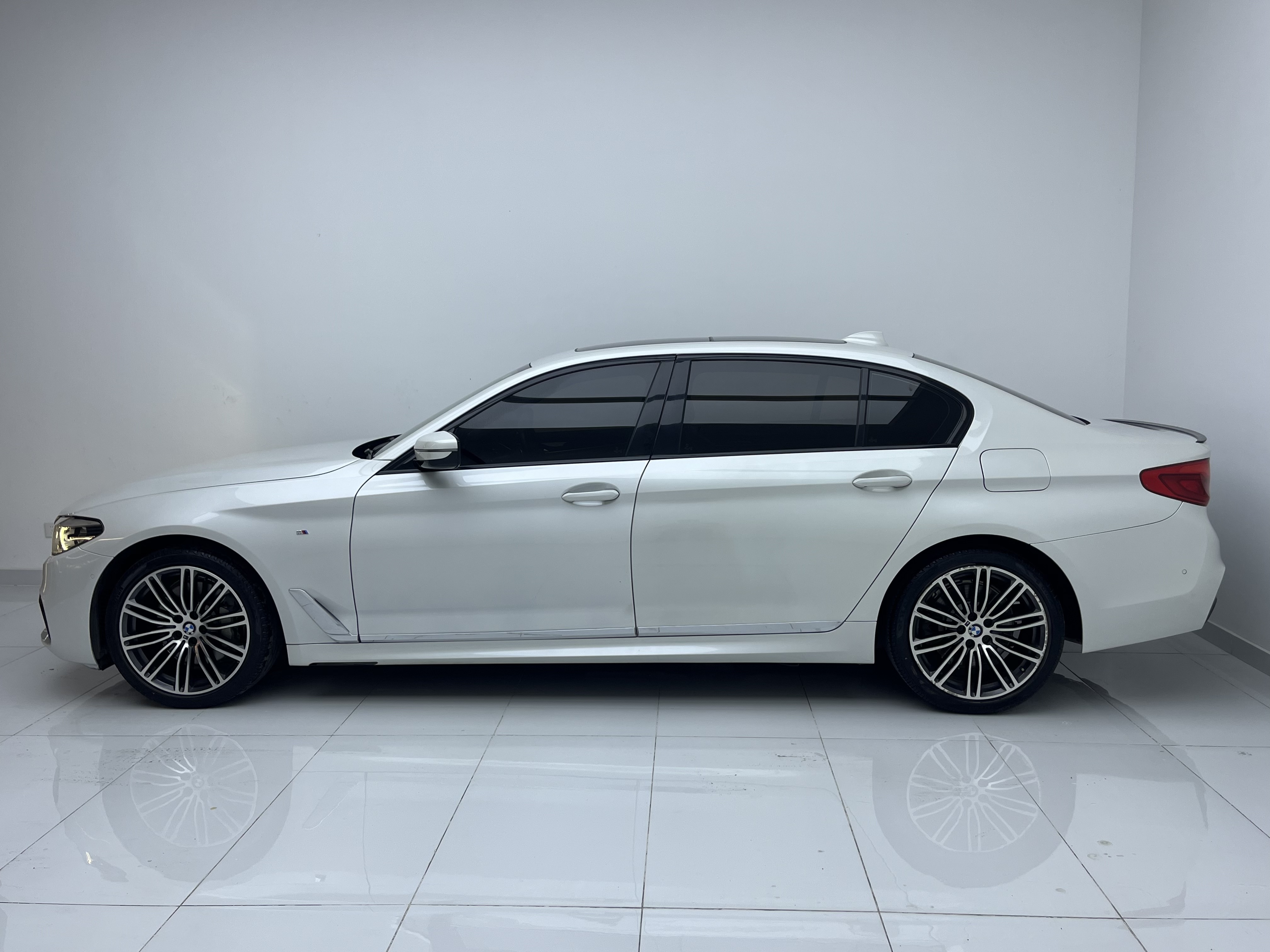 宝马 宝马5系 2019 汽车图片 #21