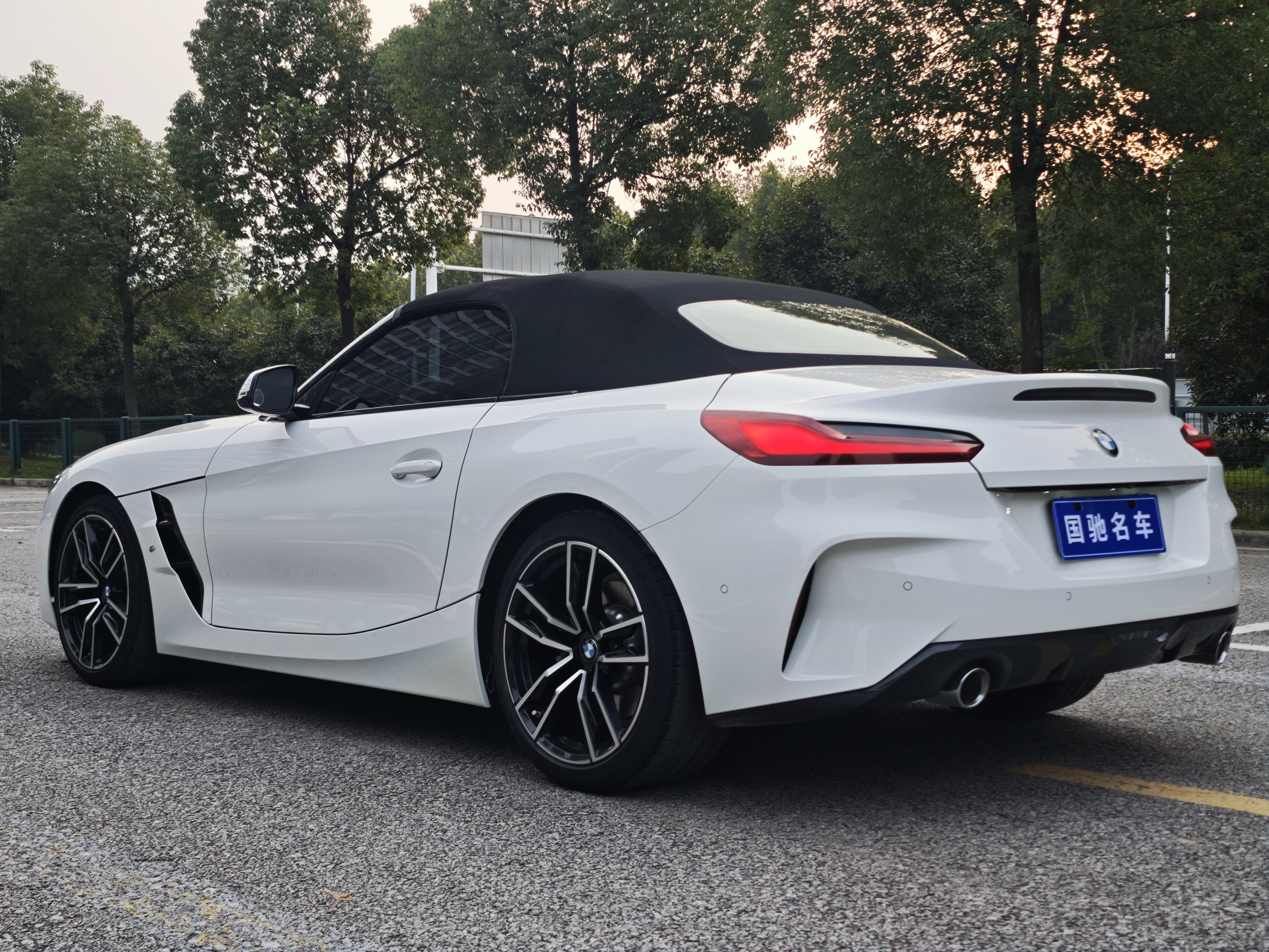 BMW Z4 M40i 2021 car image #21