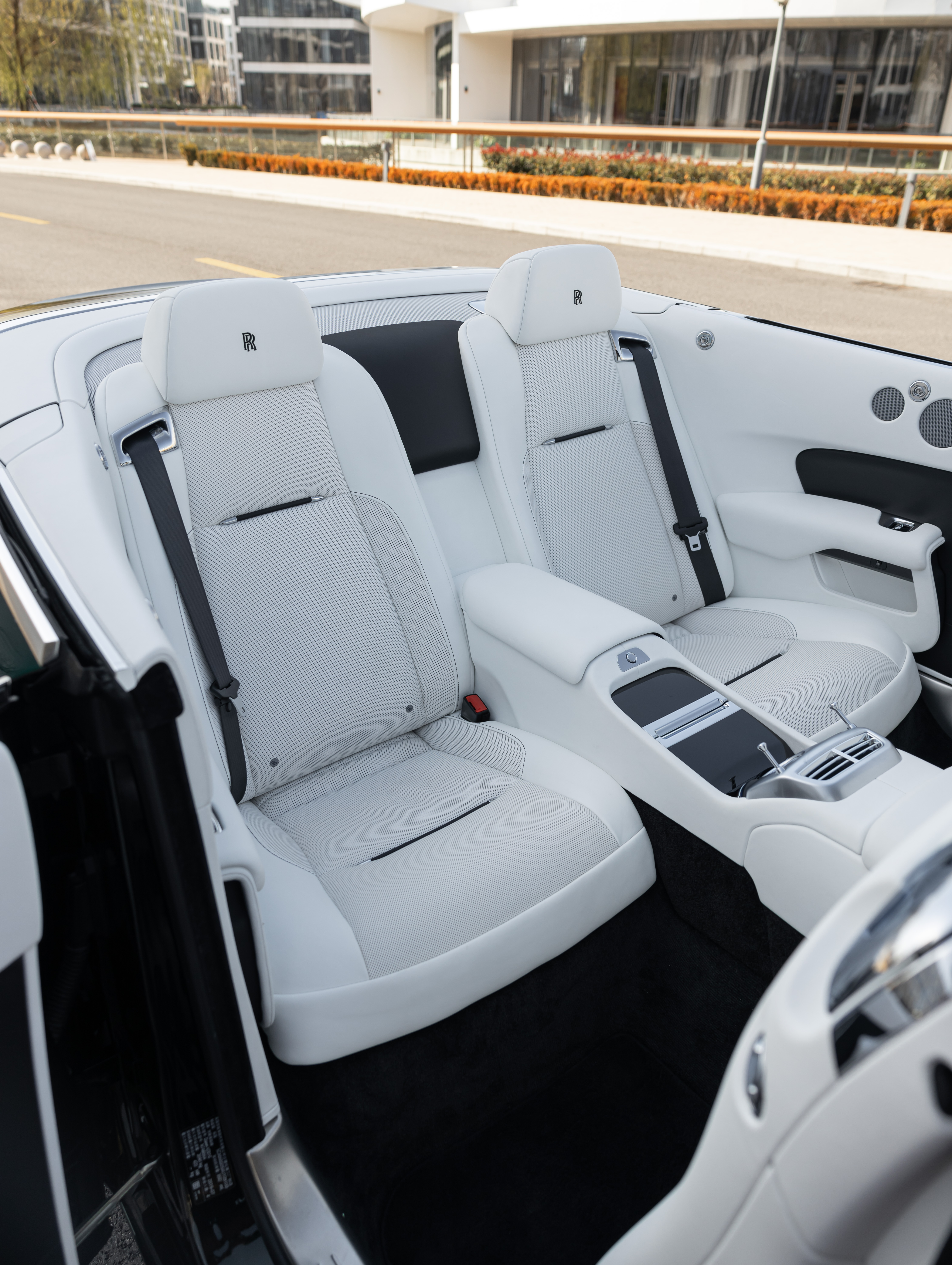 劳斯莱斯 曜影 2019 汽车图片 #21