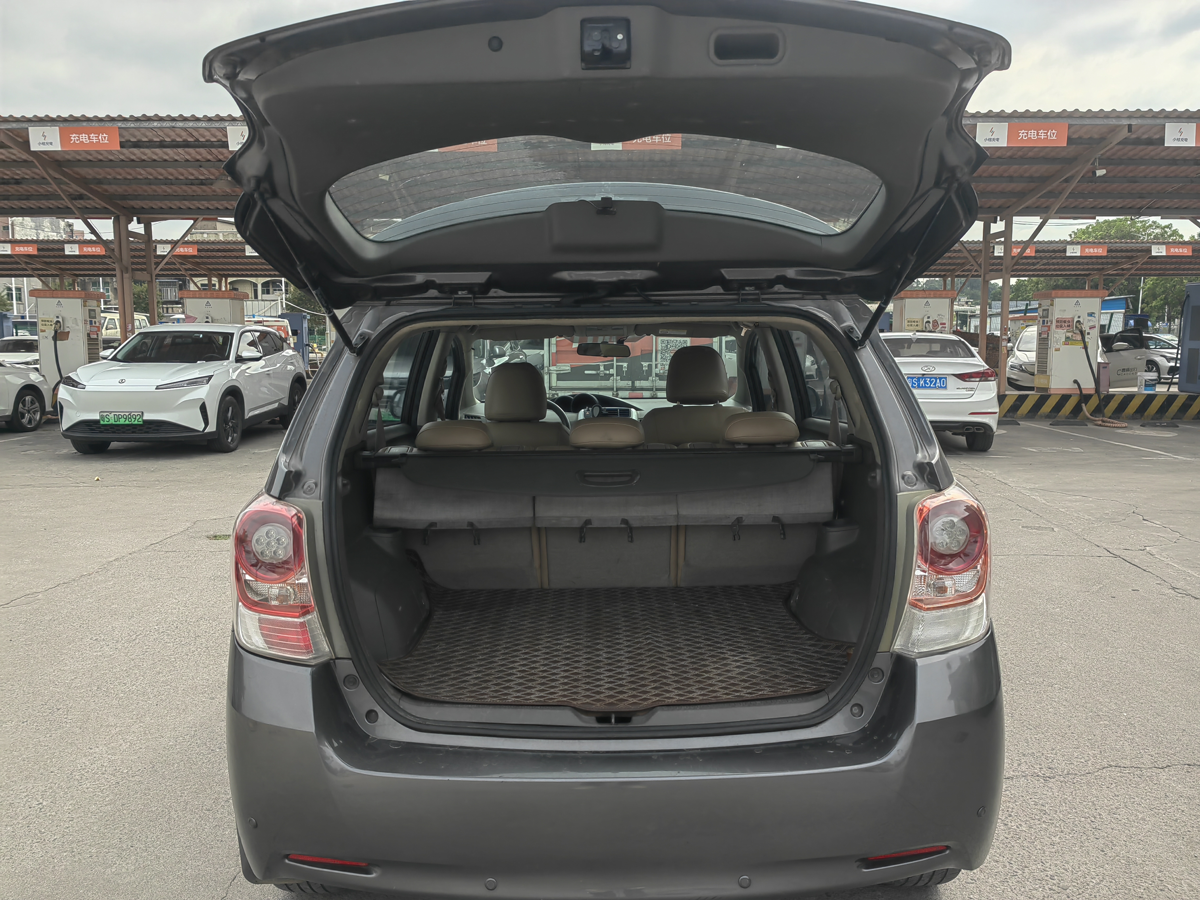 Toyota Verso 2011 imagen de coche #21