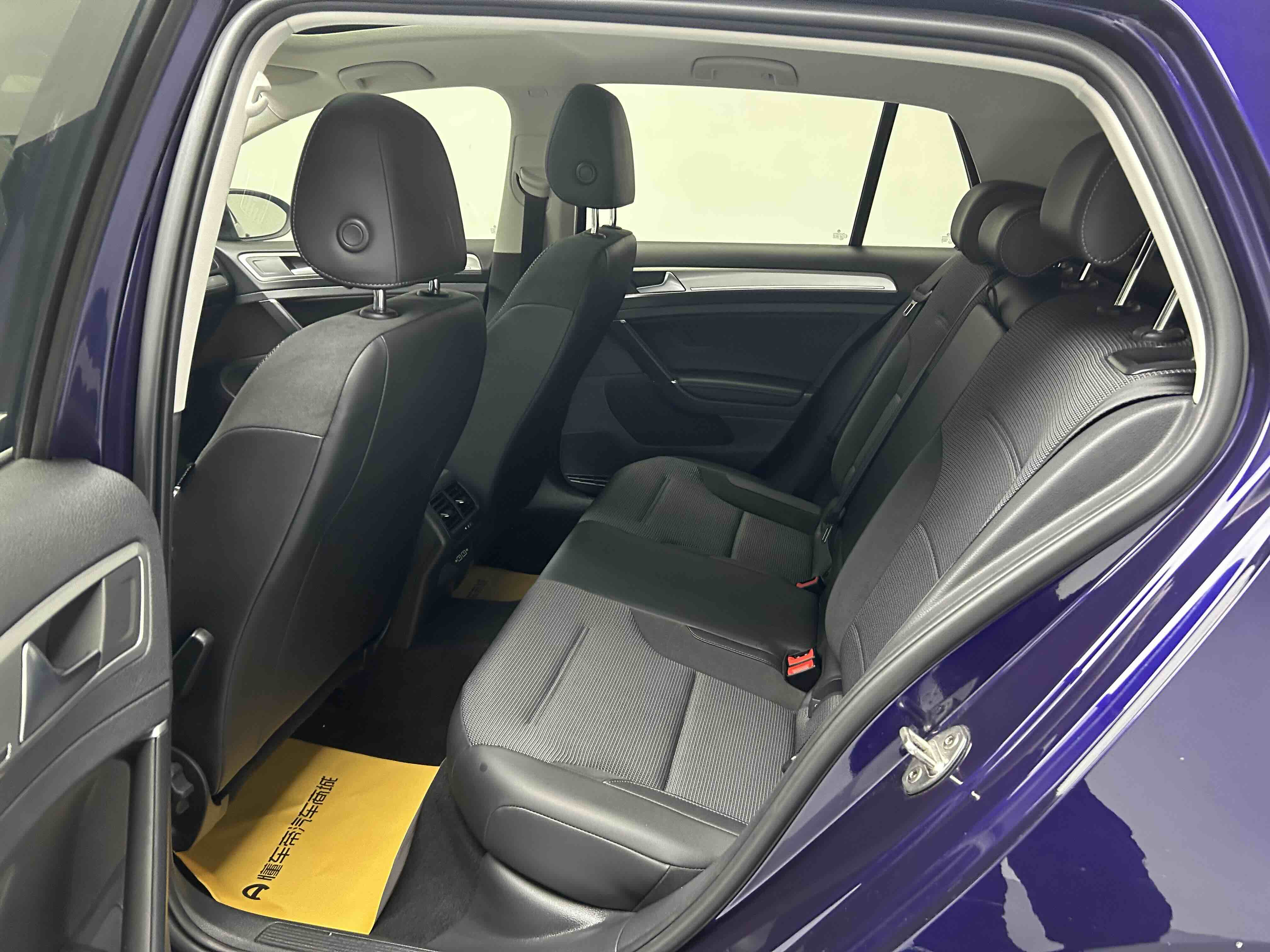 Volkswagen Golf 2019 #21 Volkswagen Golf 2019 car image #21