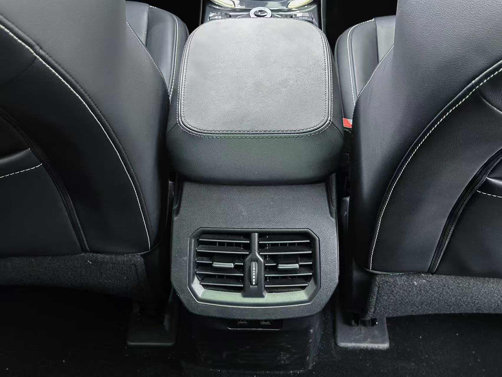 Haval H6 2018 #21 Haval H6 2018 car image #21