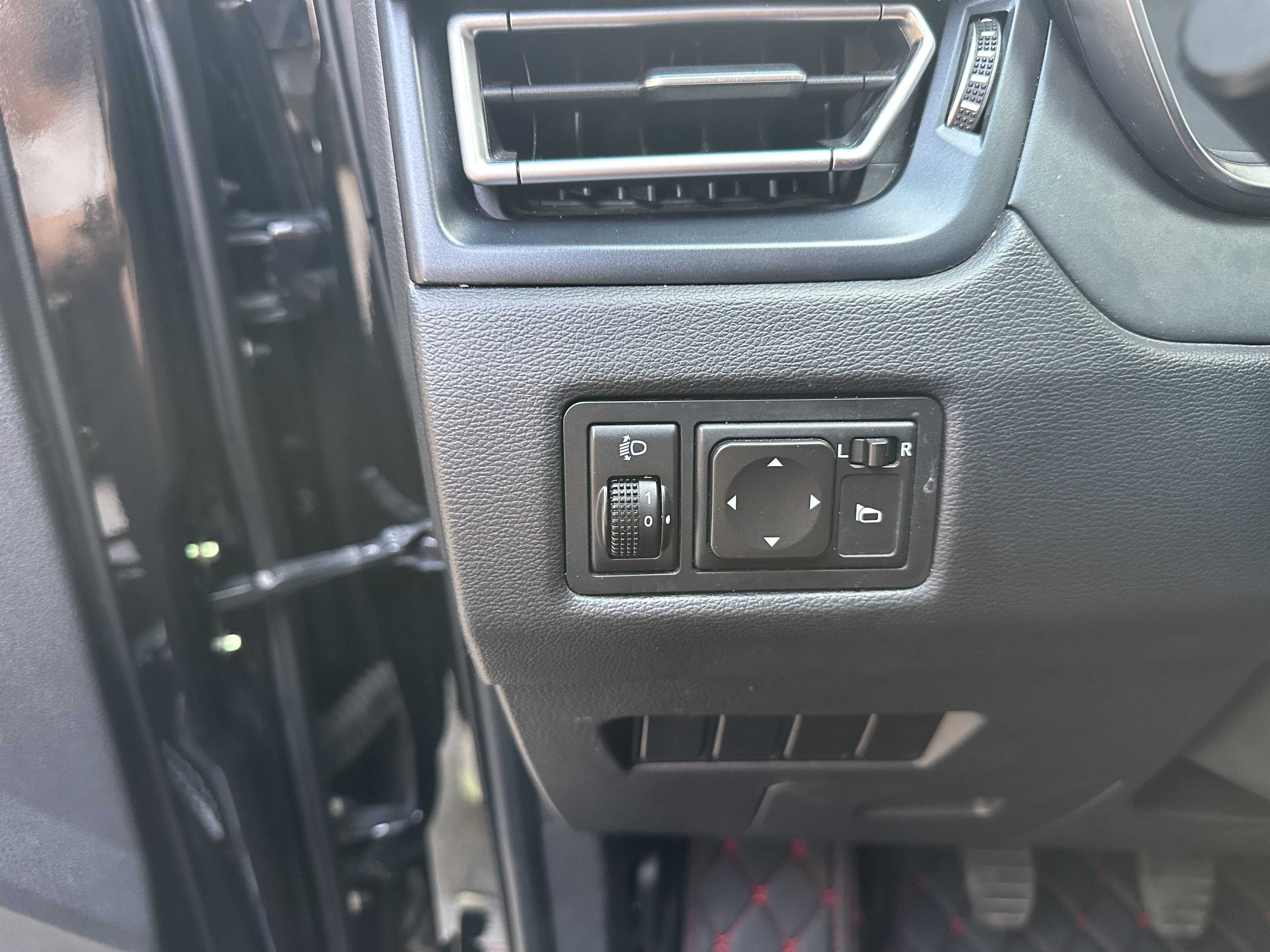 T5 2019 #21 T5 2019 car image #21