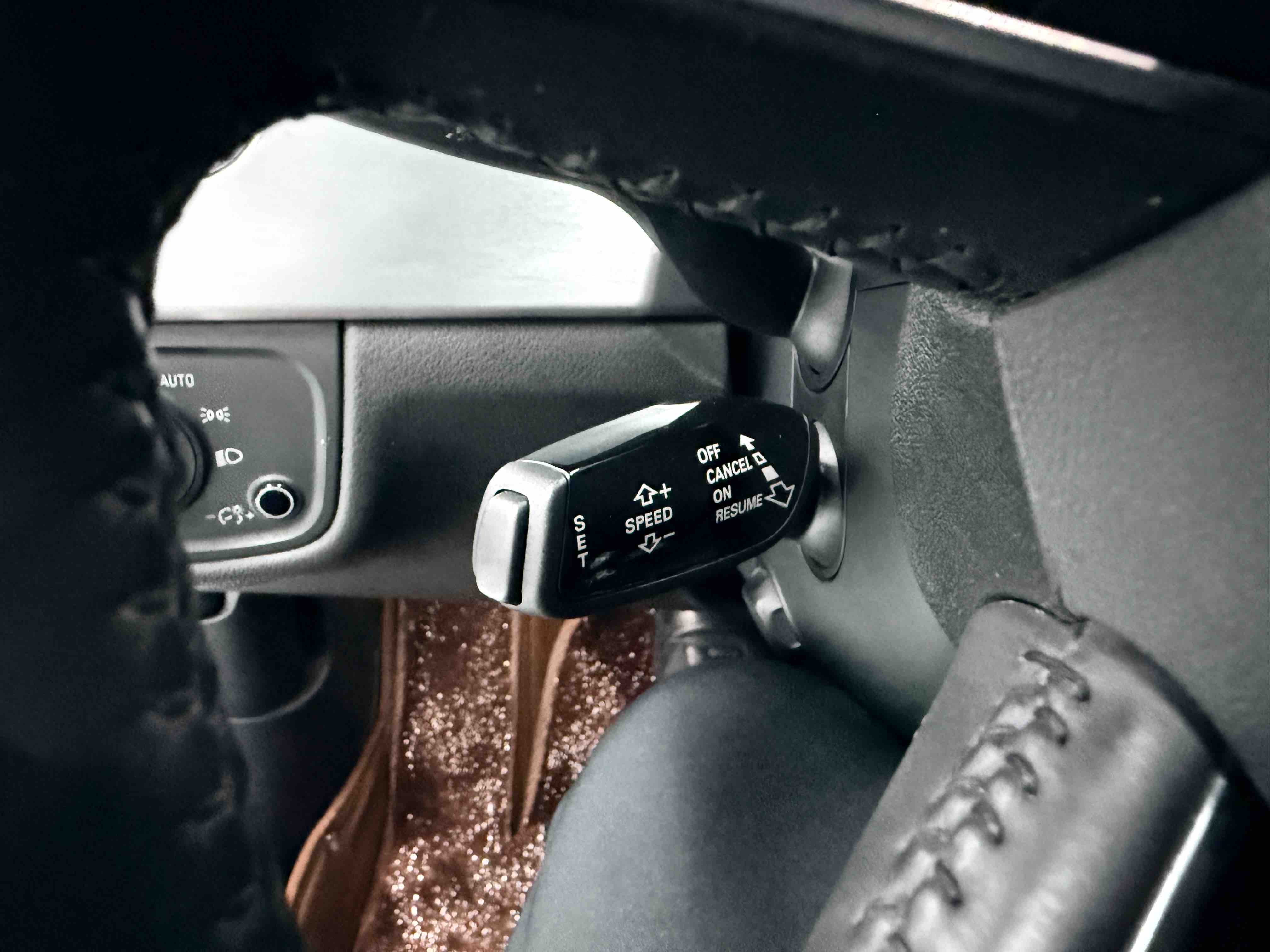 Audi A8 2015 car image #21