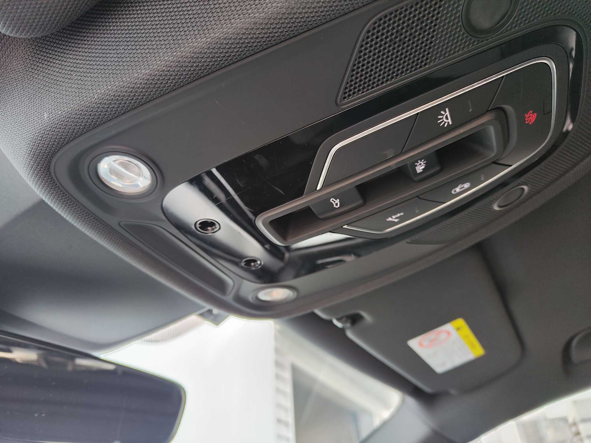 Audi A6L New Energy 2021 #21 Audi A6L New Energy 2021 car image #21