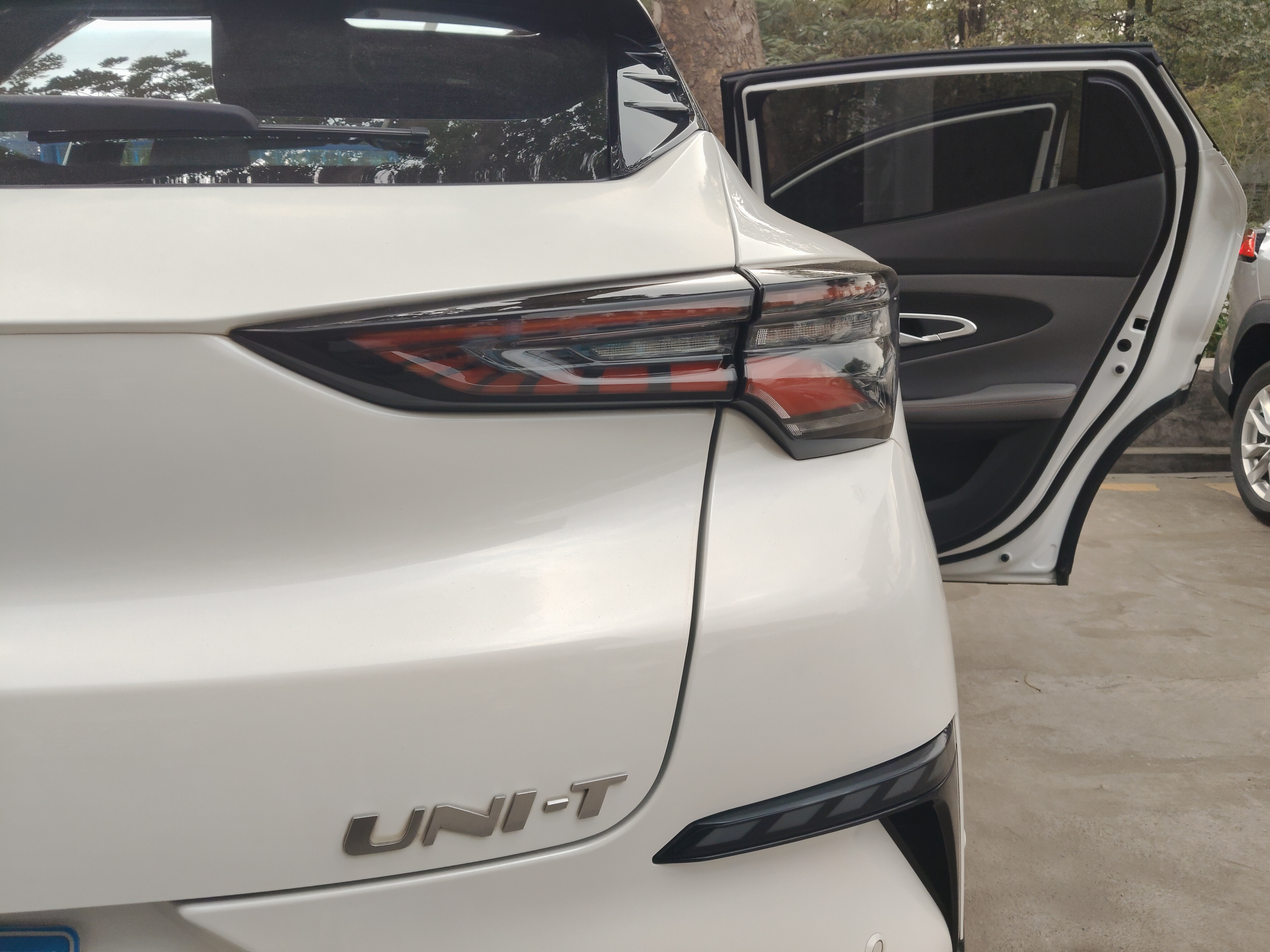 Changan UNI-T 2021 immagine di auto #21