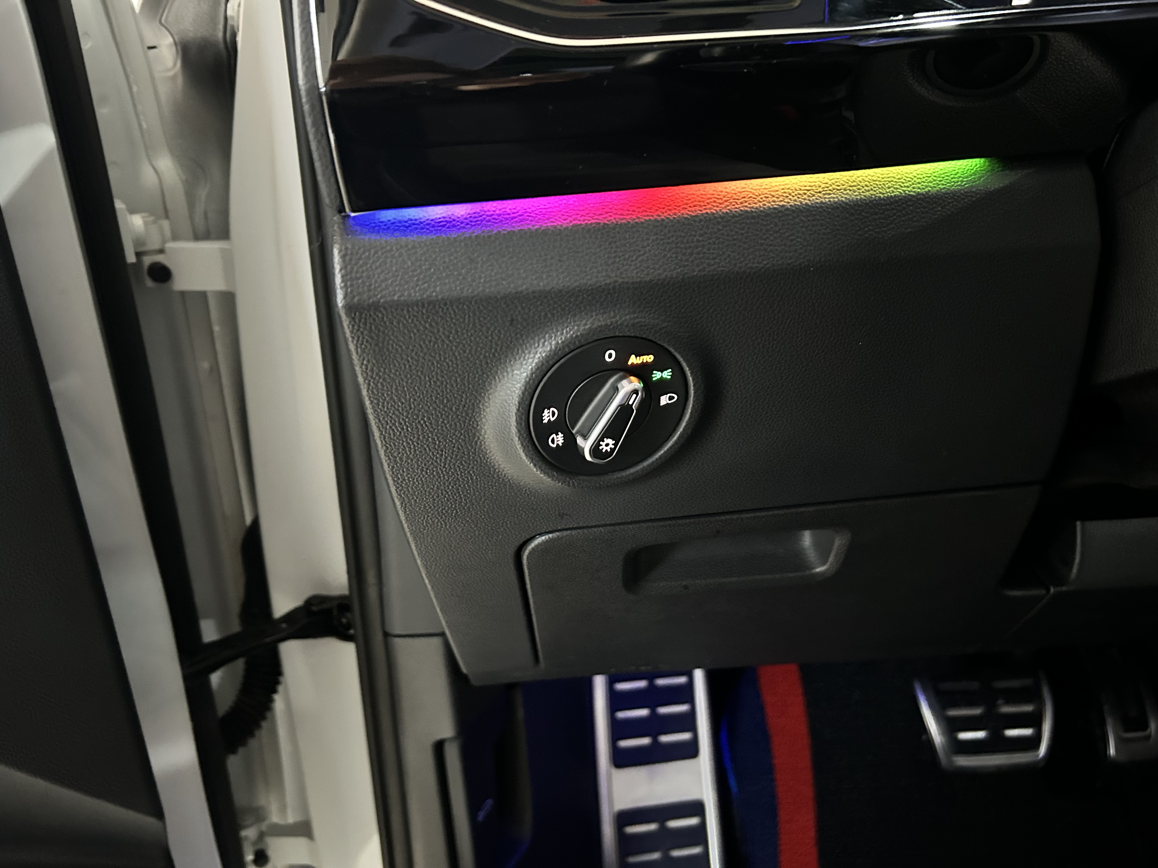 Volkswagen Tayron X 2023 immagine di auto #21