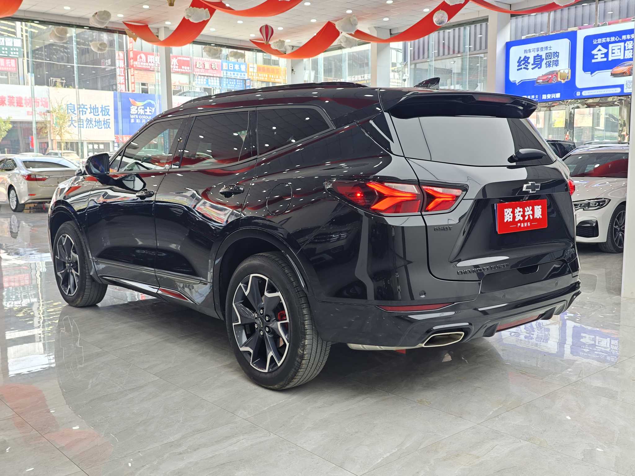 Chevrolet Blazer 2021 изображение автомобиля #21