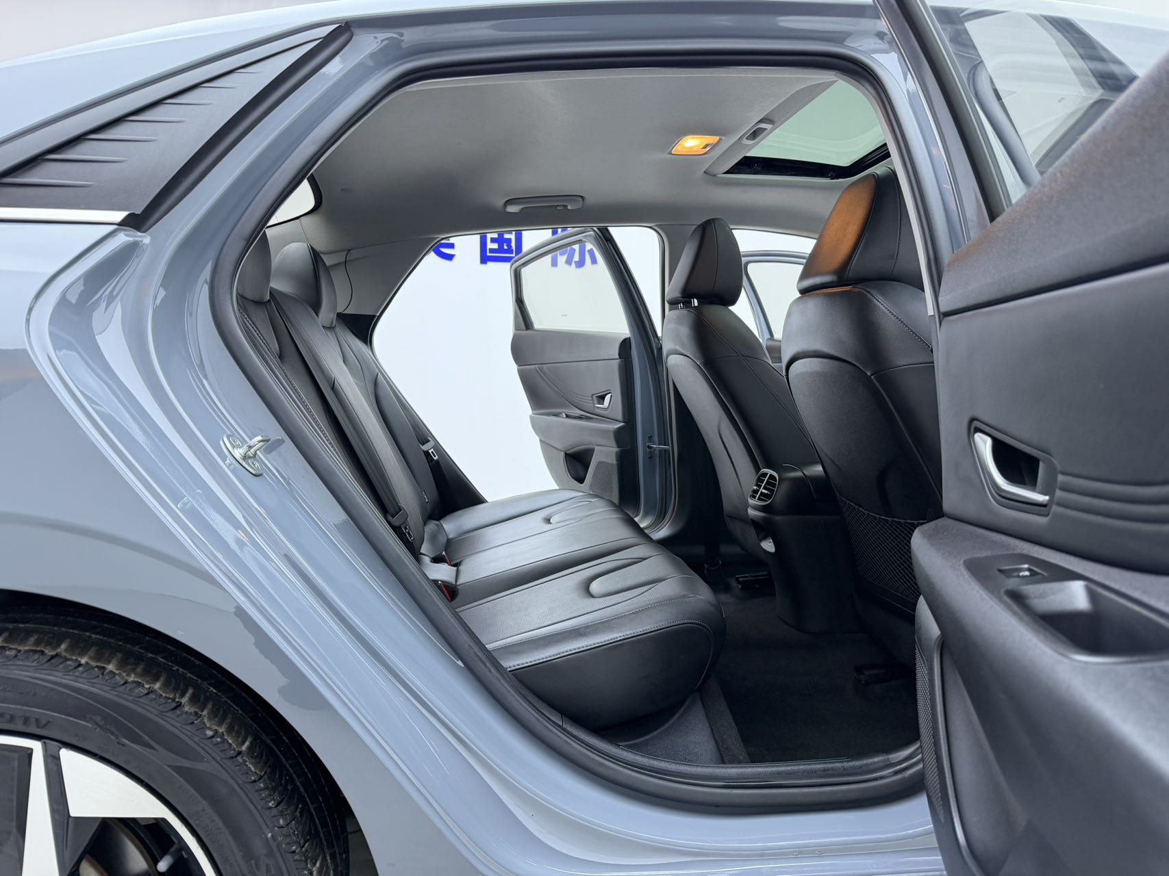 Hyundai Elantra 2022 car image #21