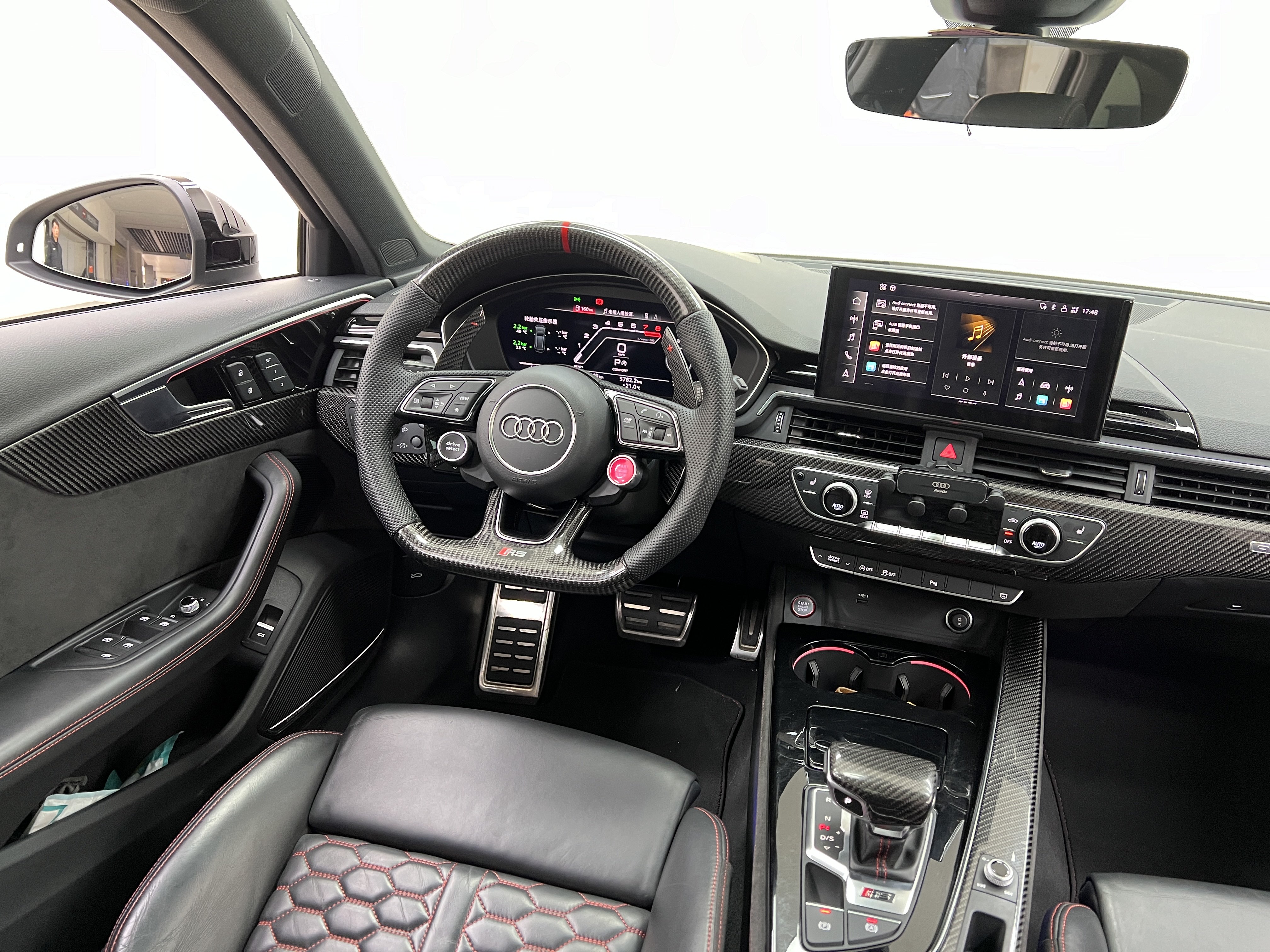 Audi RS 4 2021 car image #21