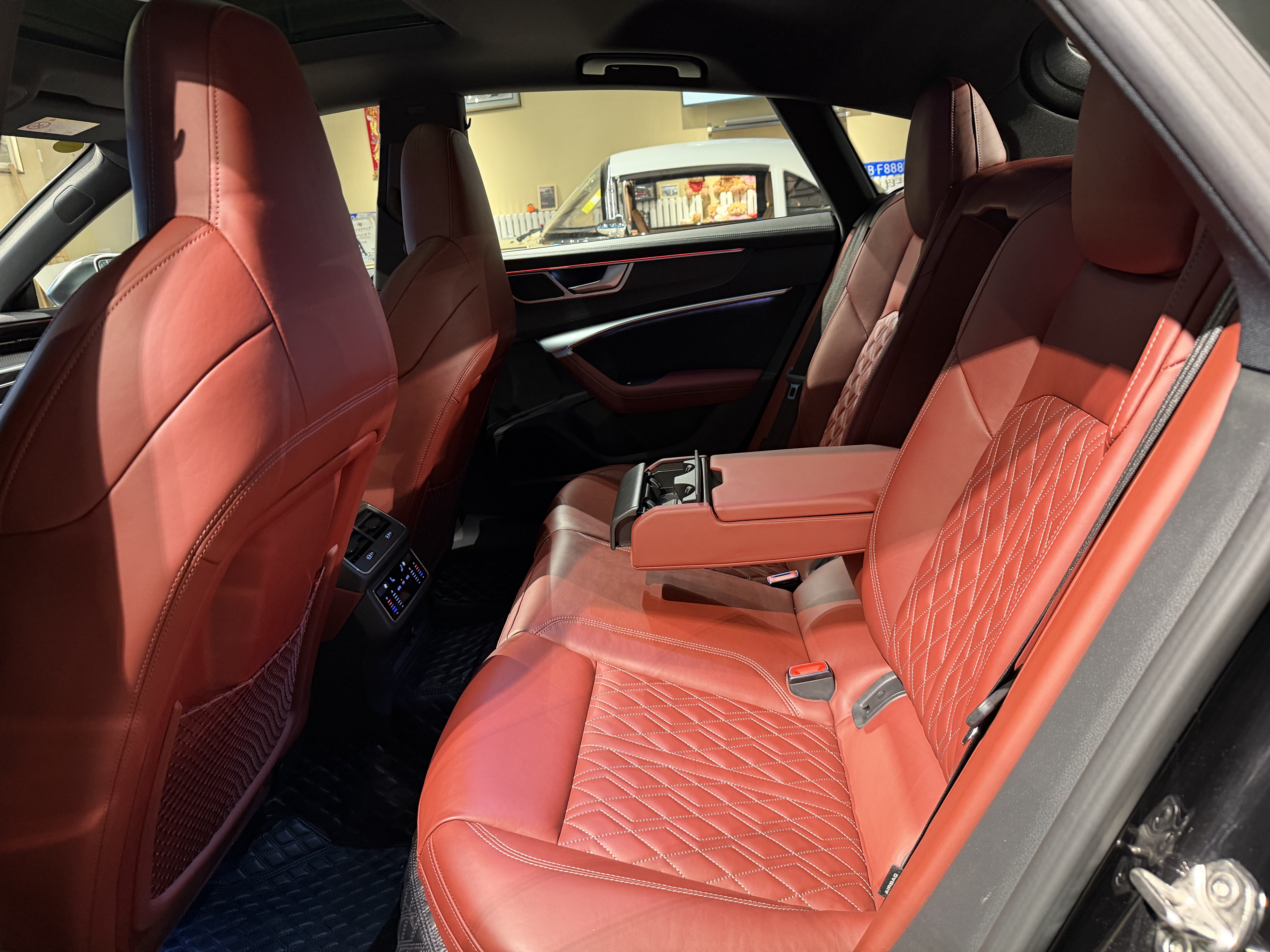 Audi S7 2021 immagine di auto #21