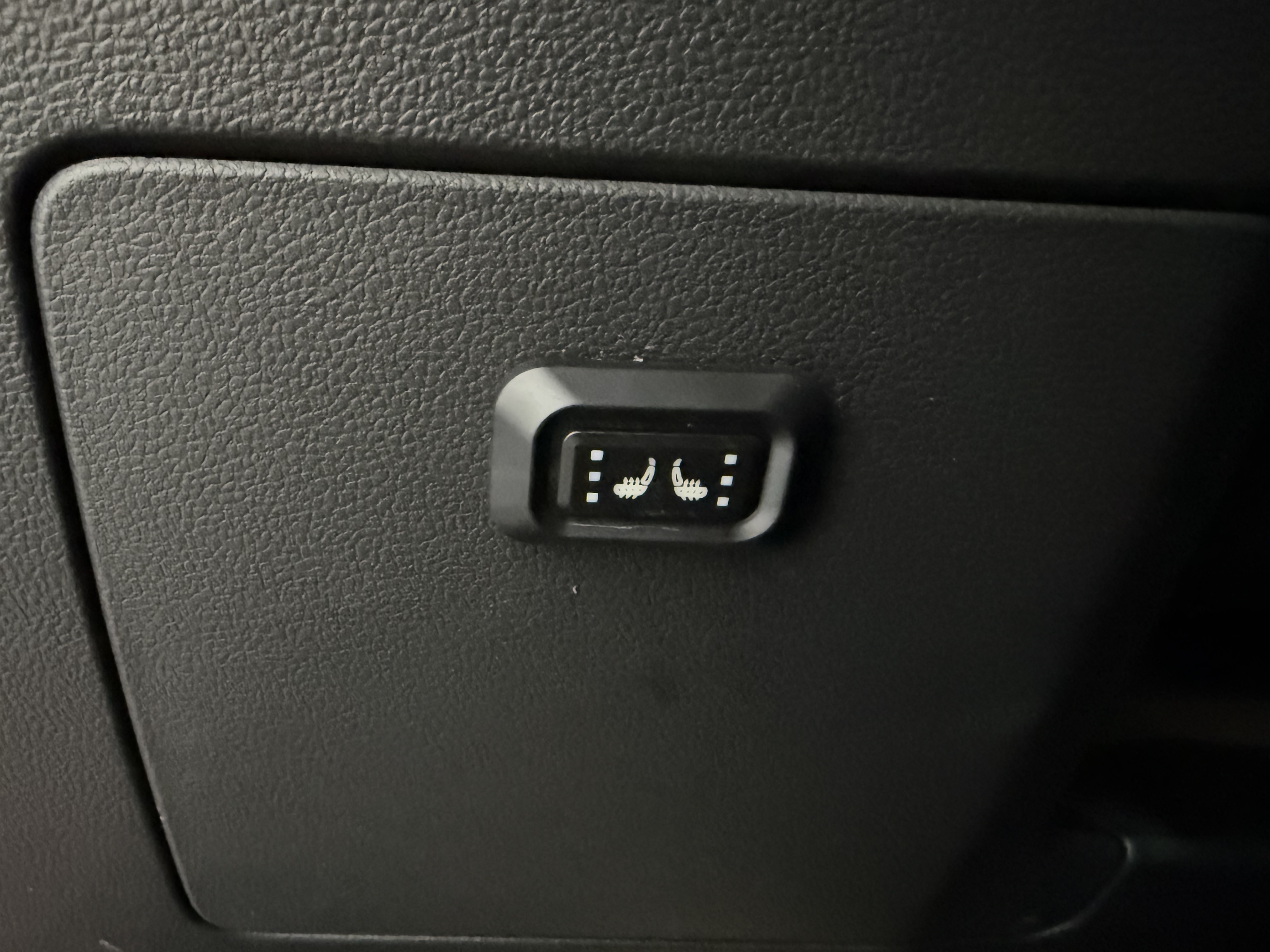 Volkswagen Tacqua 2021 car image #21
