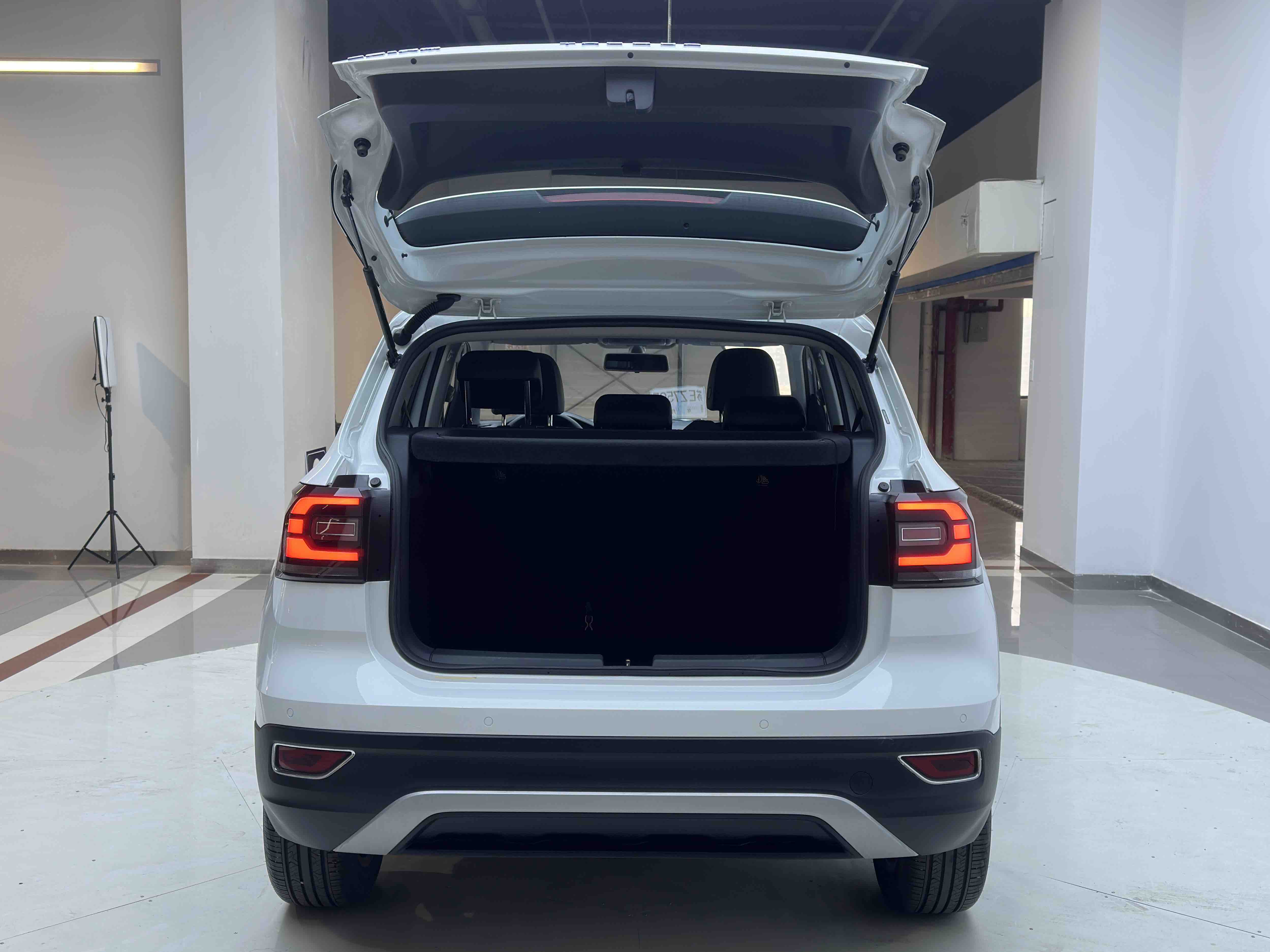Volkswagen Tacqua 2023 car image #21