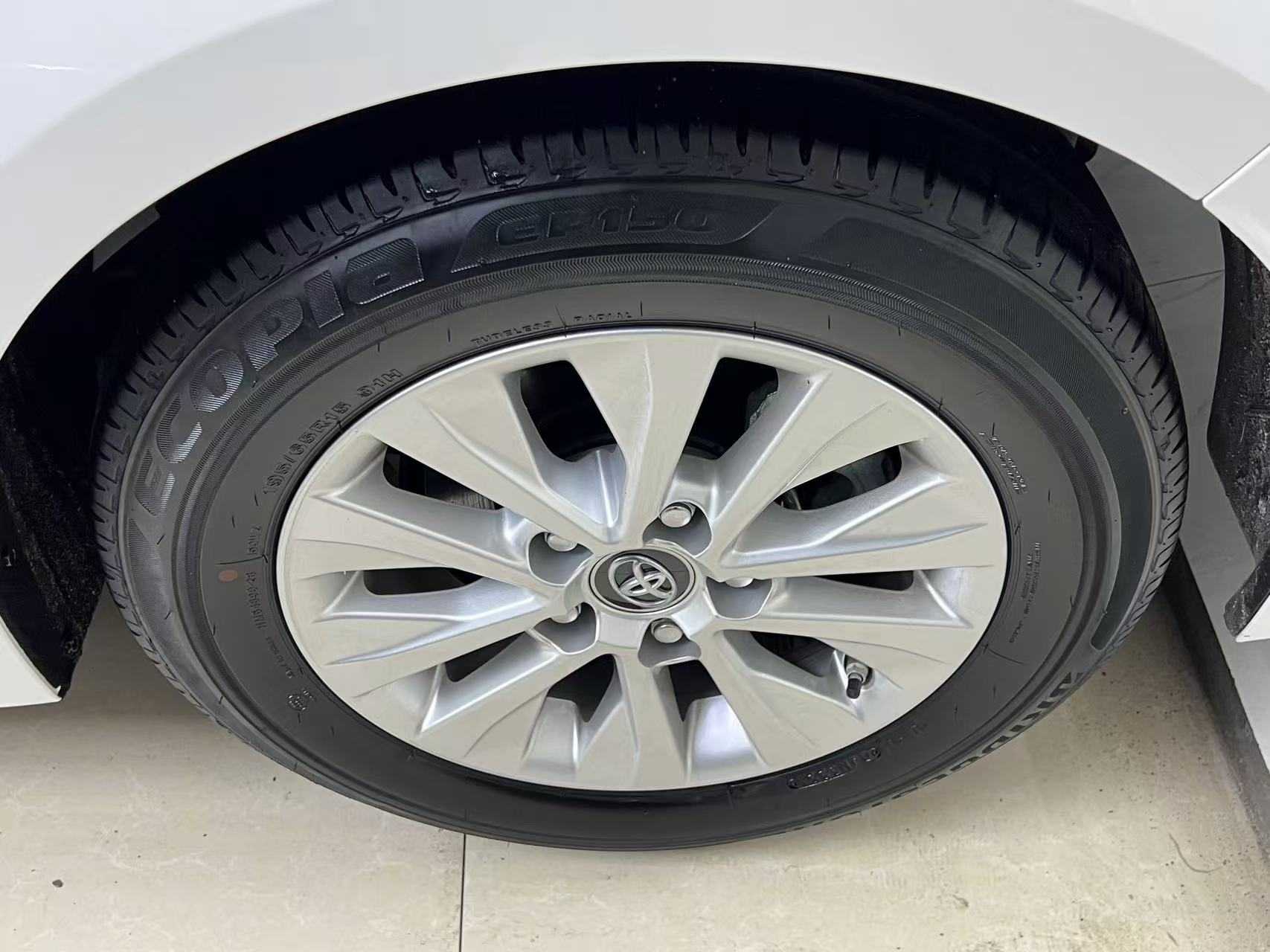 Toyota Corolla 2021 immagine di auto #21