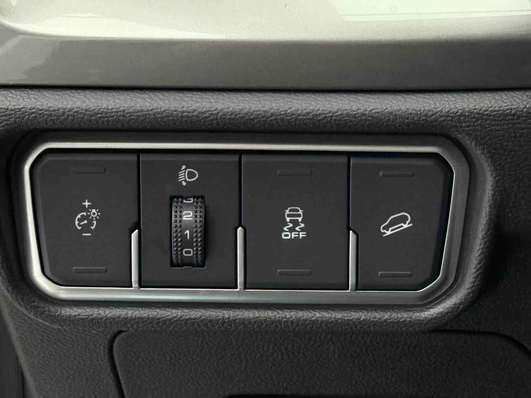 Haval H6 2021 #21 Haval H6 2021 car image #21