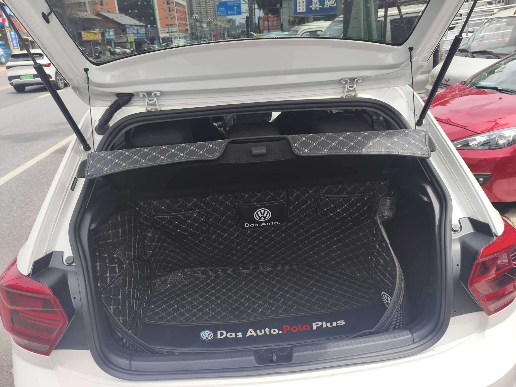 Volkswagen Polo 2022 car image #21