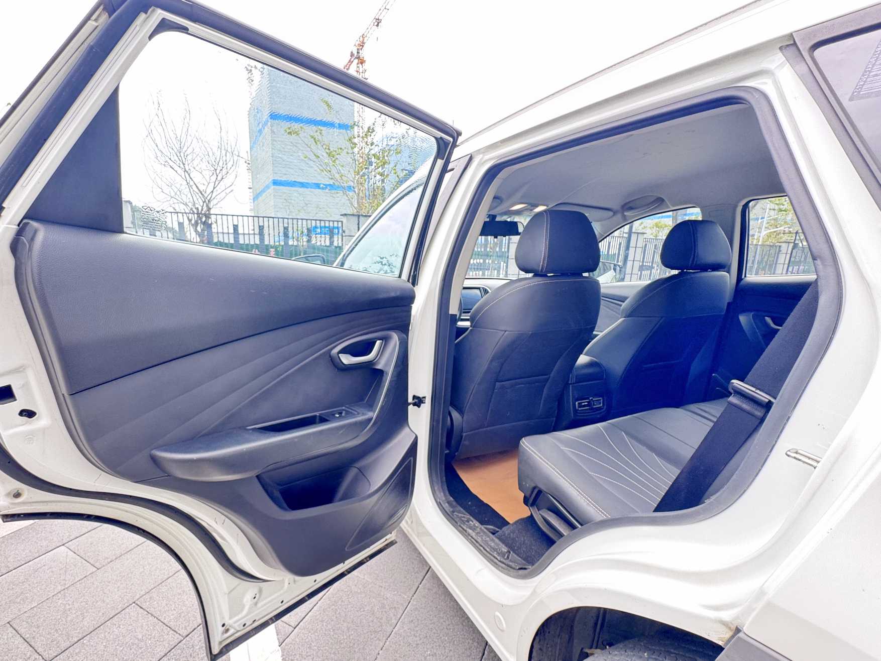 X70M 2020 #21 X70M 2020 car image #21