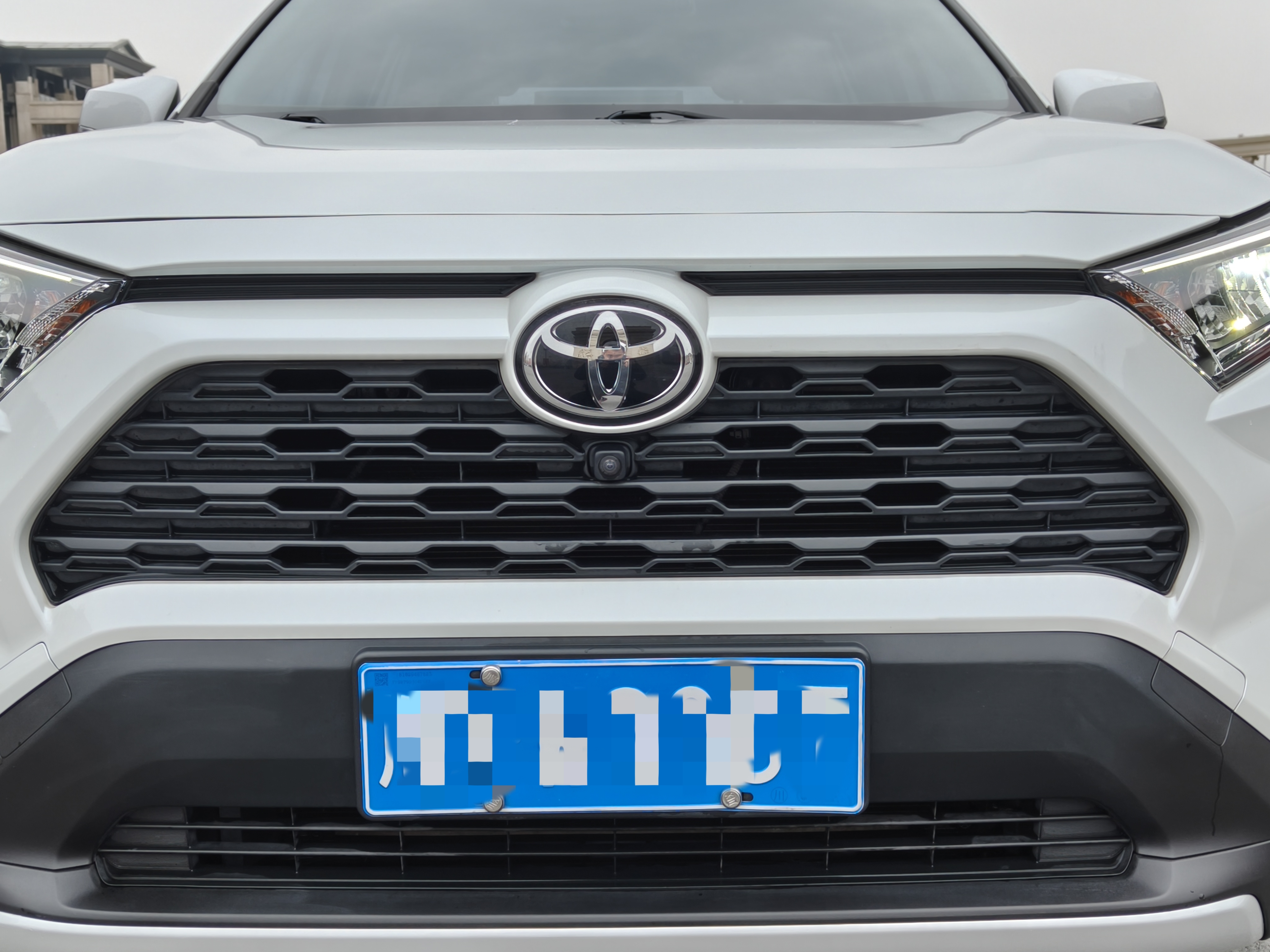 Toyota RAV4 2021 car image #21
