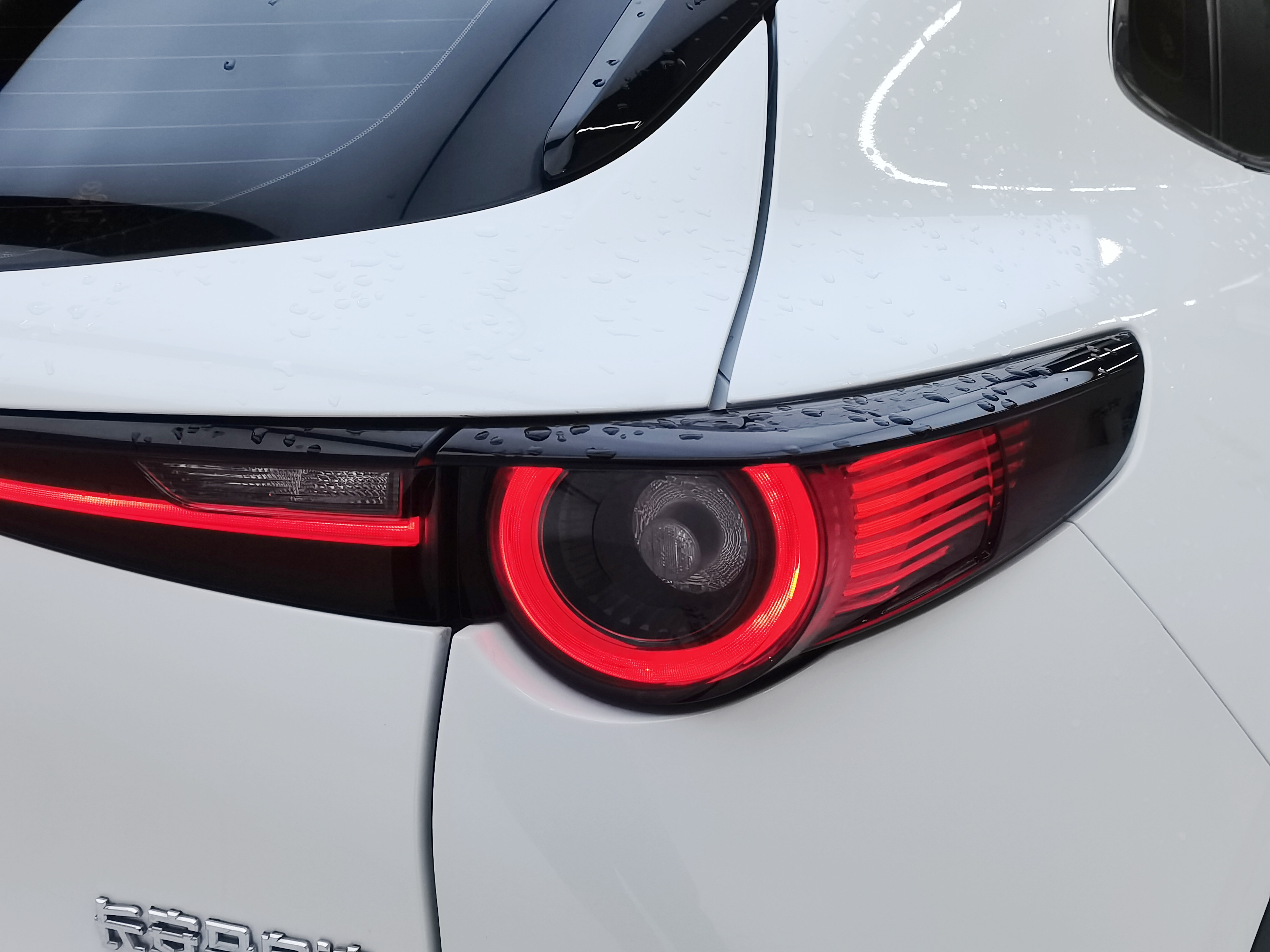 Mazda CX-30 2021 изображение автомобиля #21