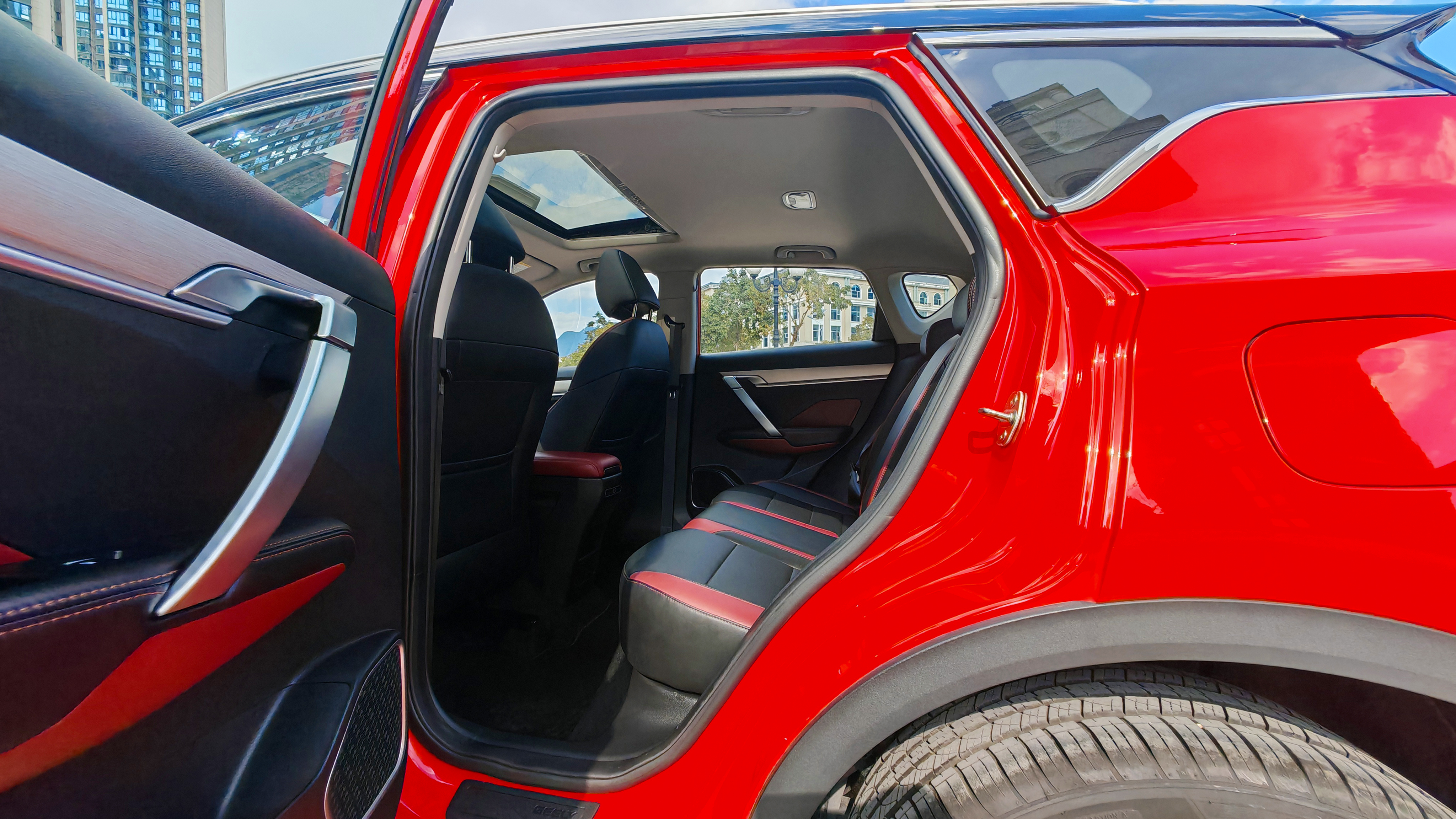 GEELY Coolray 2022 car image #21