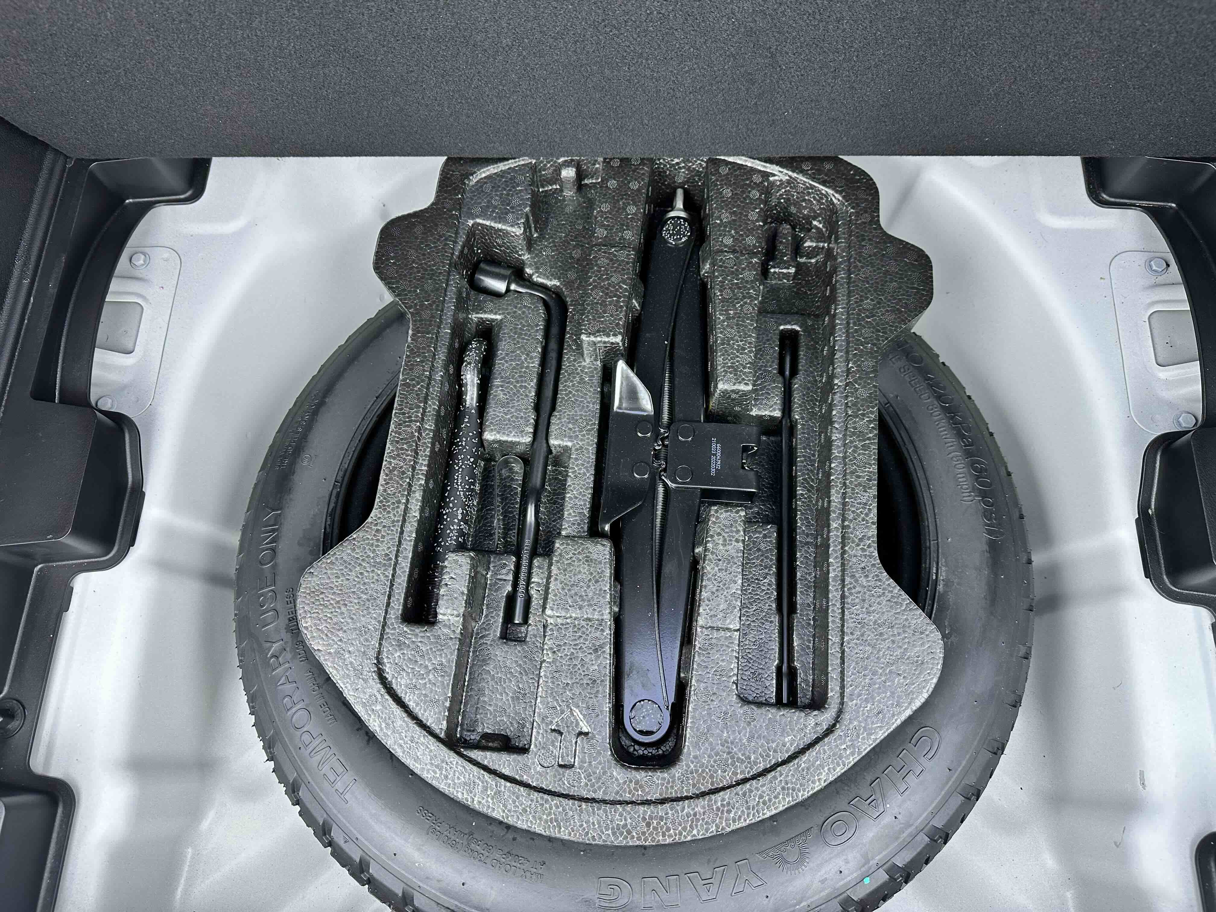 GEELY Coolray 2022 #21 GEELY Coolray 2022 car image #21