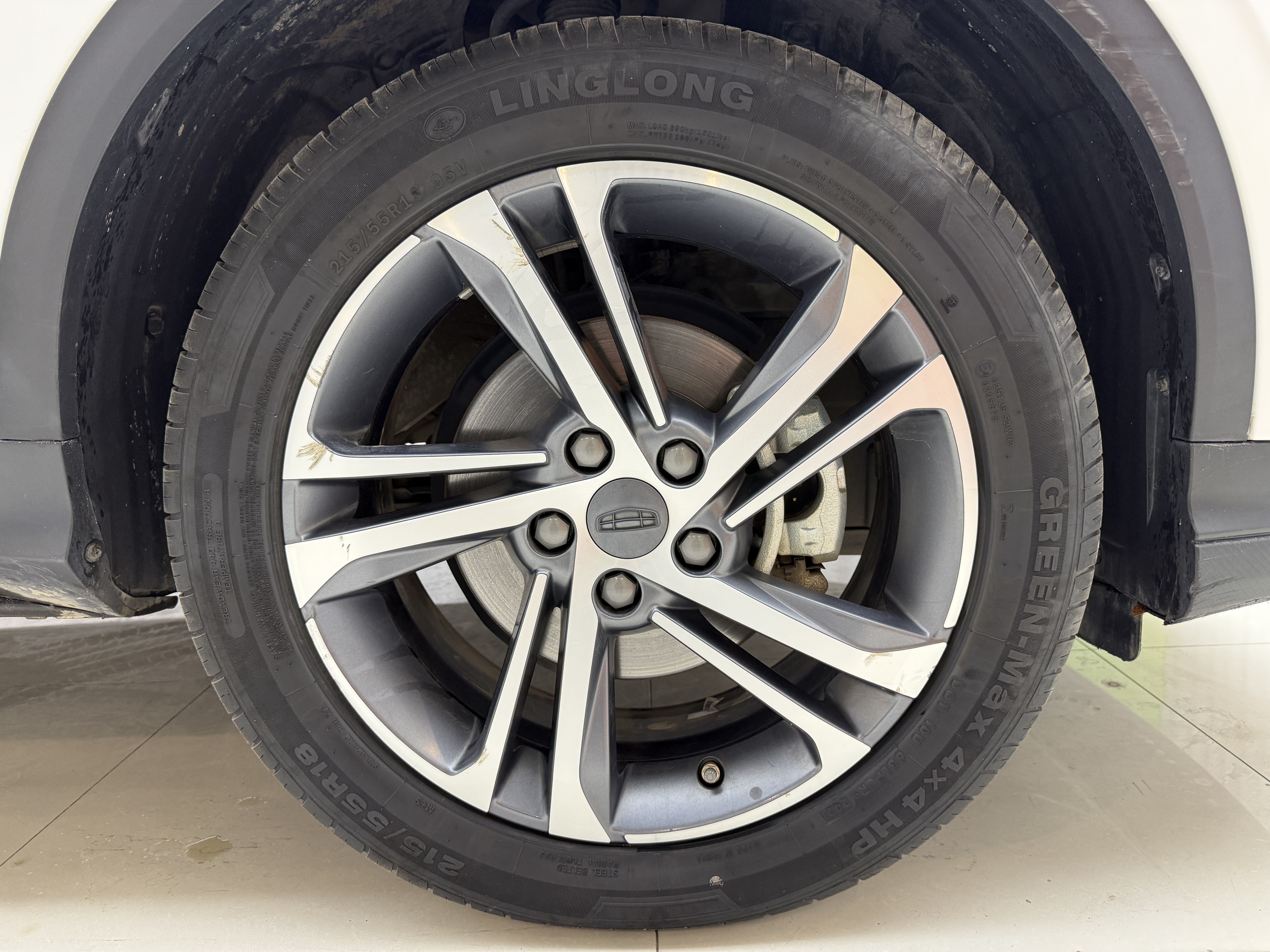 GEELY Coolray 2021 #21 GEELY Coolray 2021 car image #21