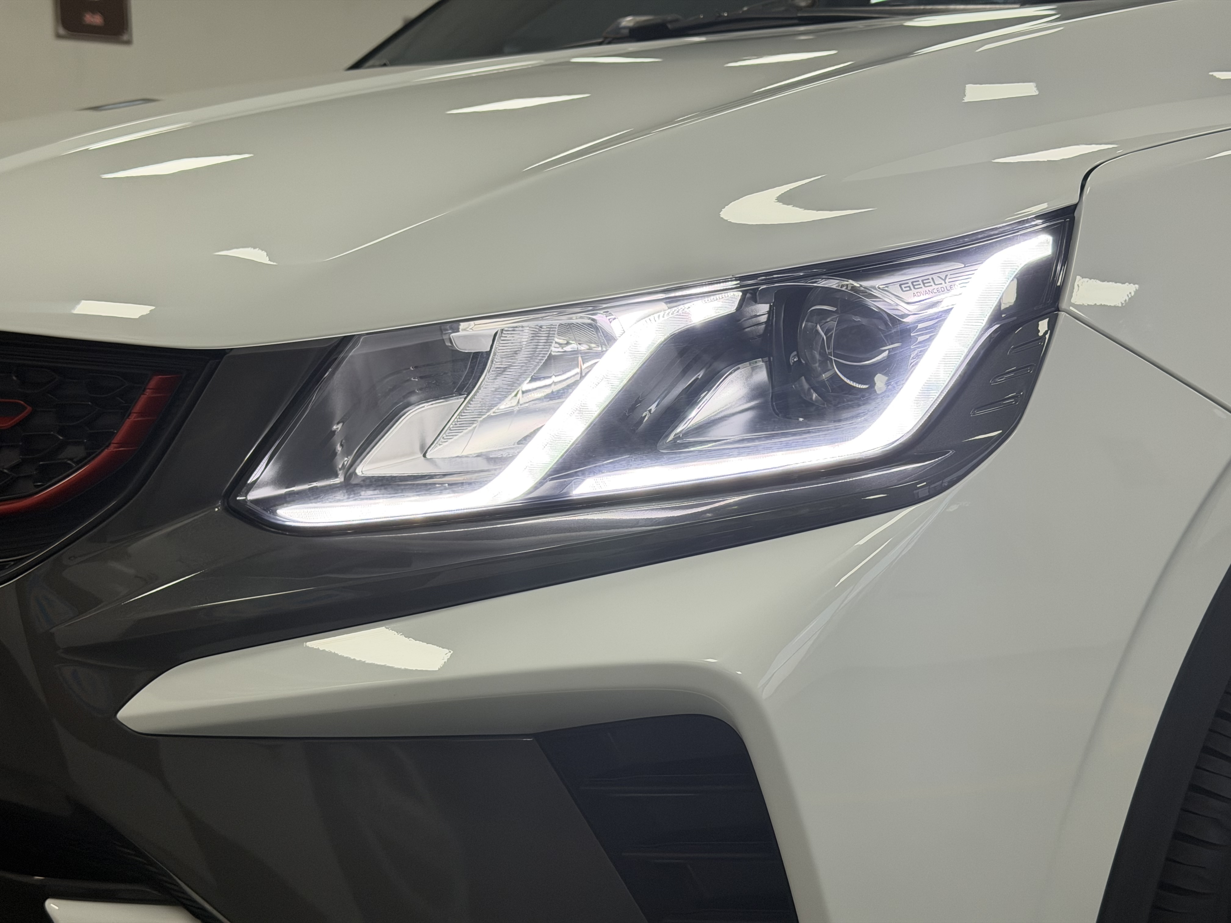 GEELY Coolray 2023 car image #21